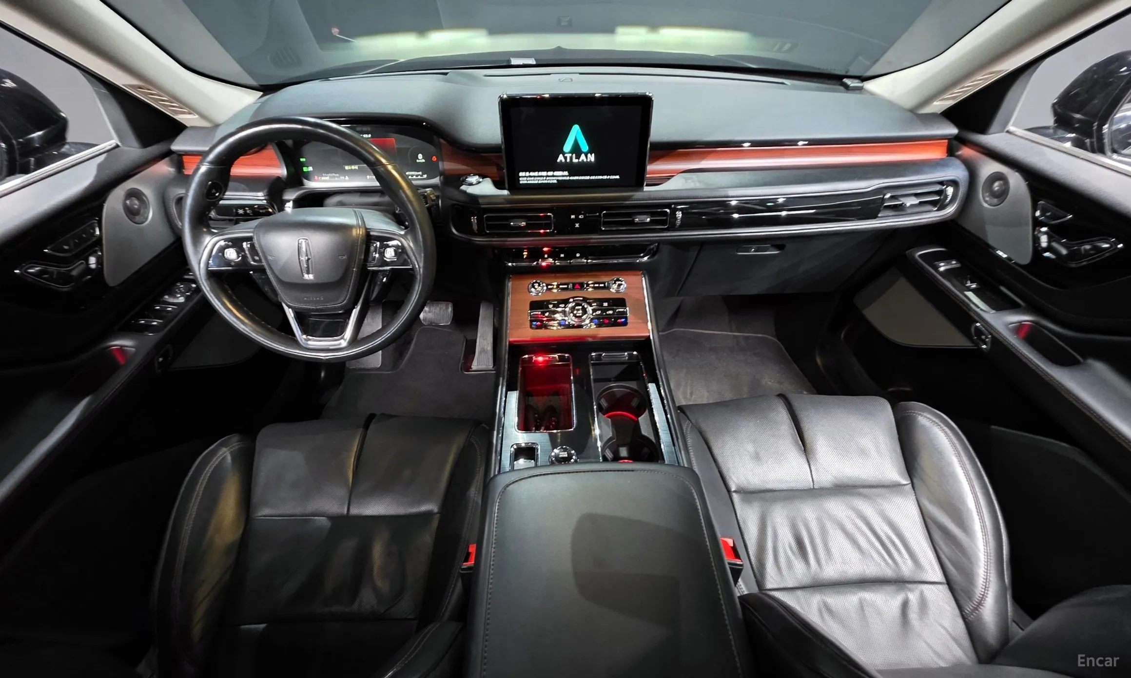 Lincoln Aviator 2nd Generation превью 7