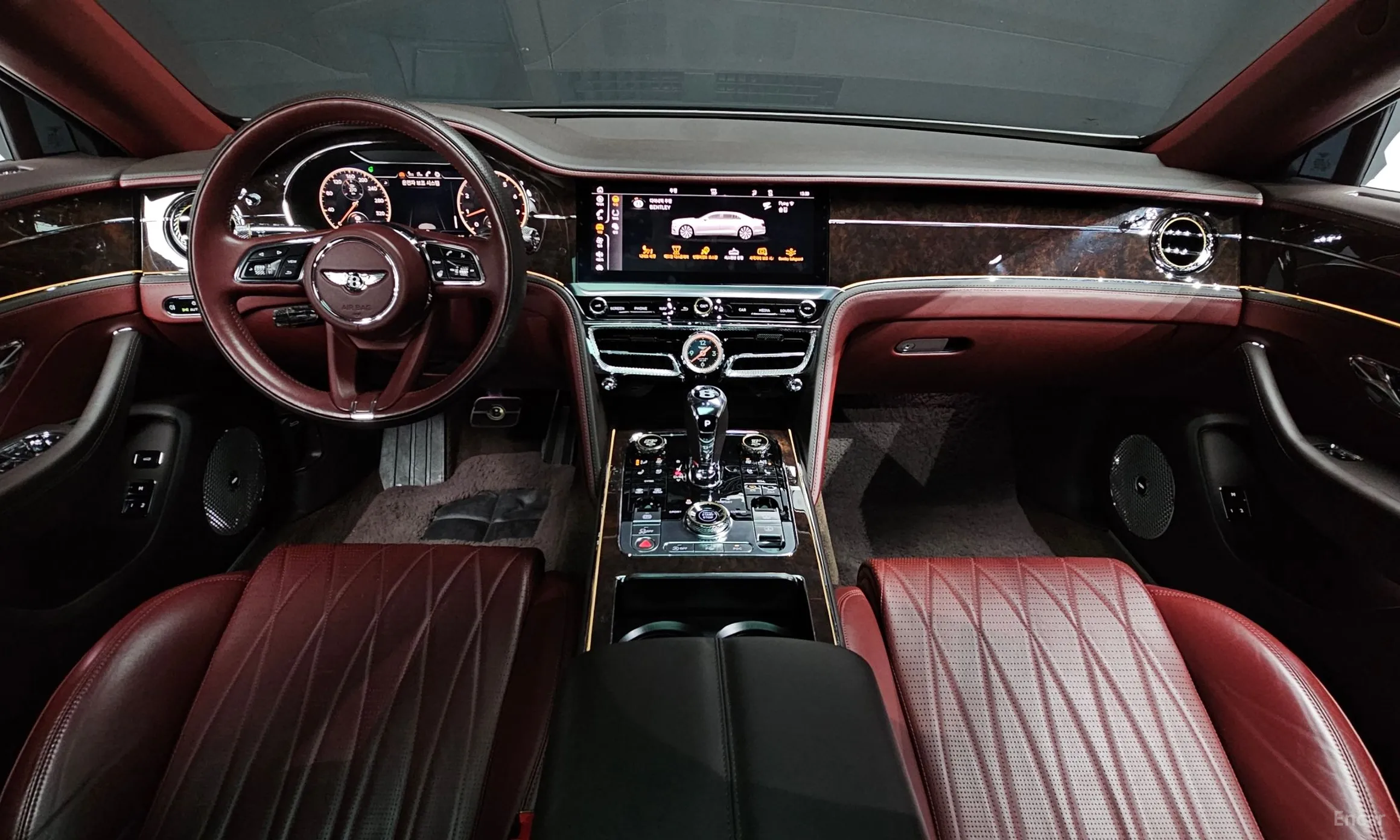 Bentley Flying Spur 3rd Generation превью 7