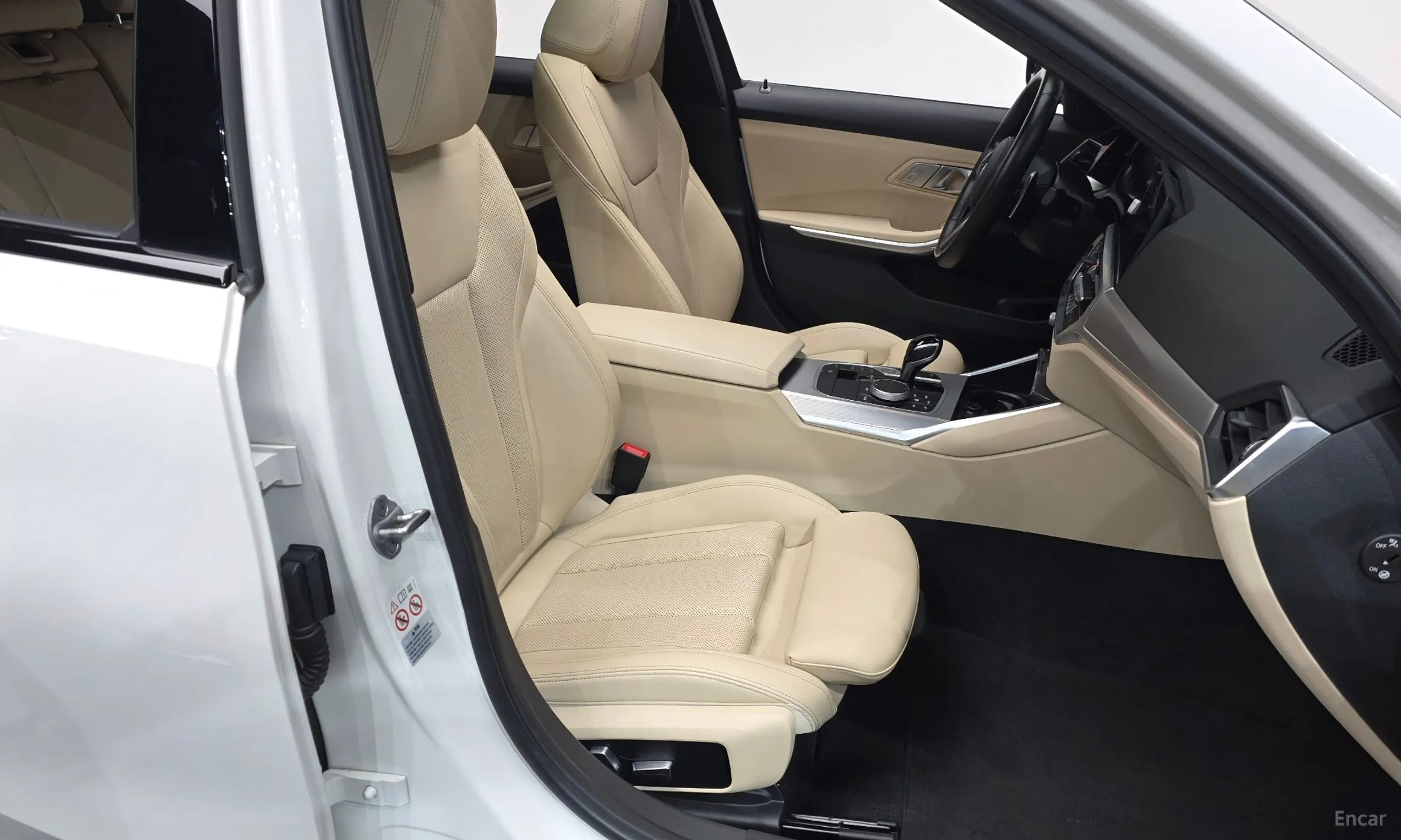 BMW 3 Series (G20) превью 10