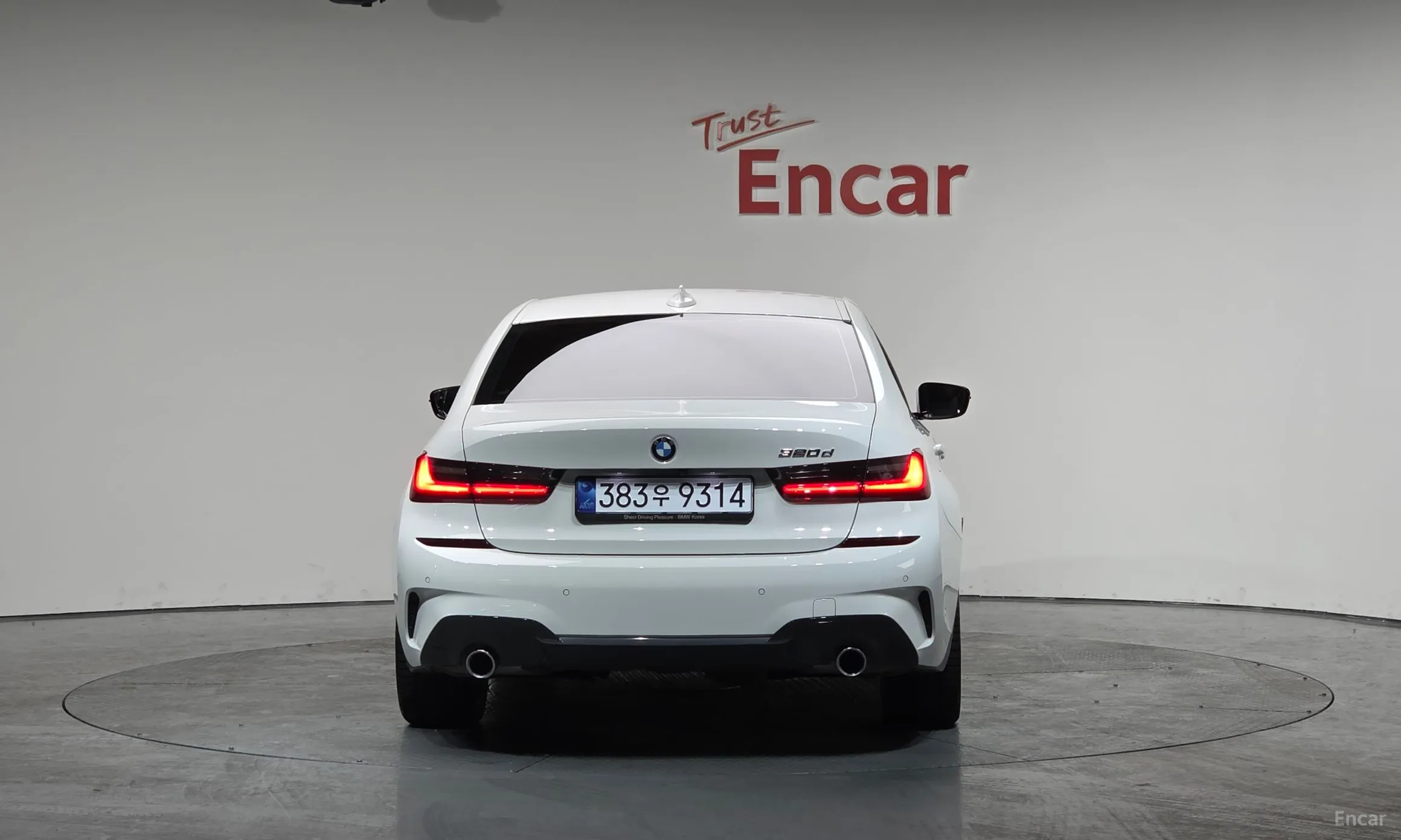 BMW 3 Series (G20) превью 4