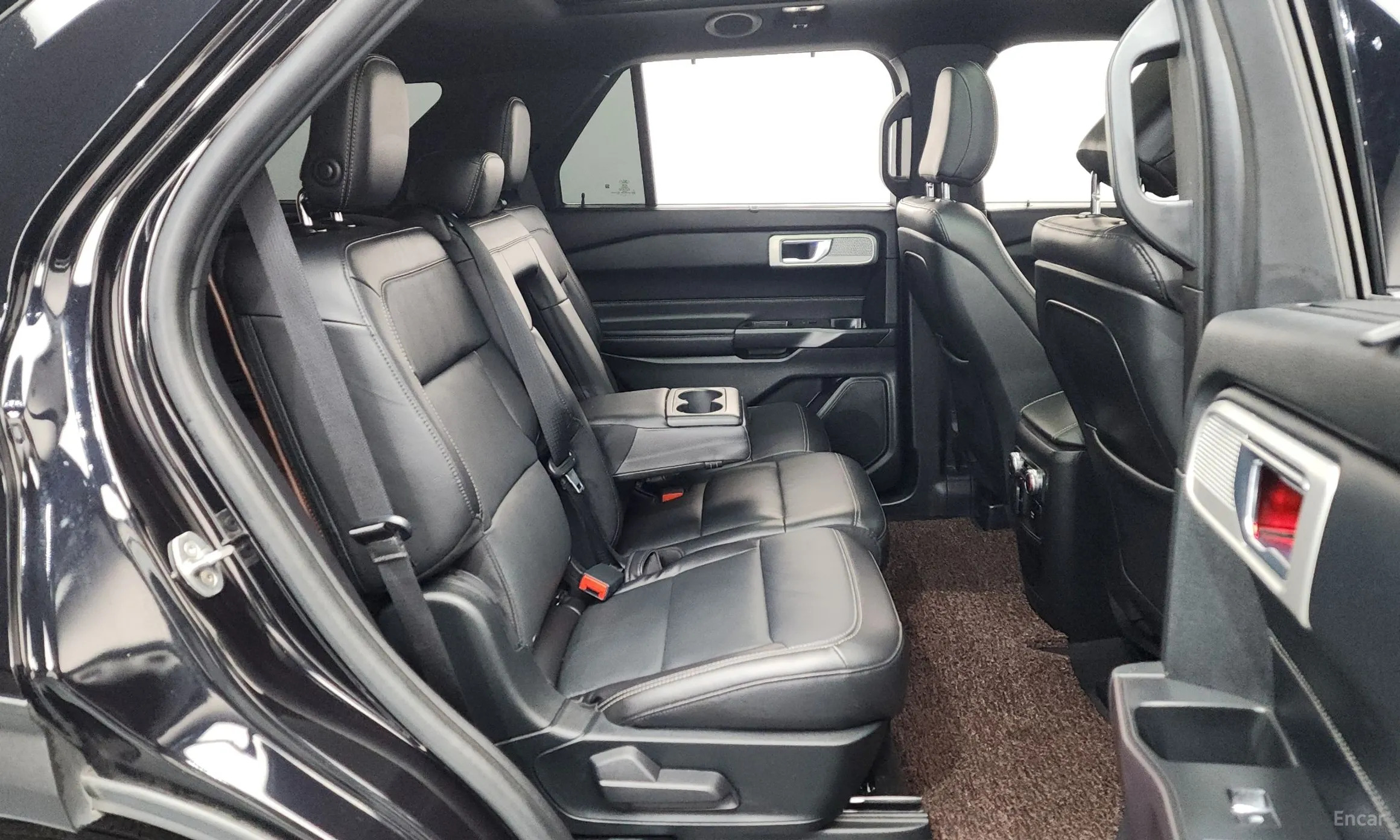 Ford Explorer 6th Generation превью 12
