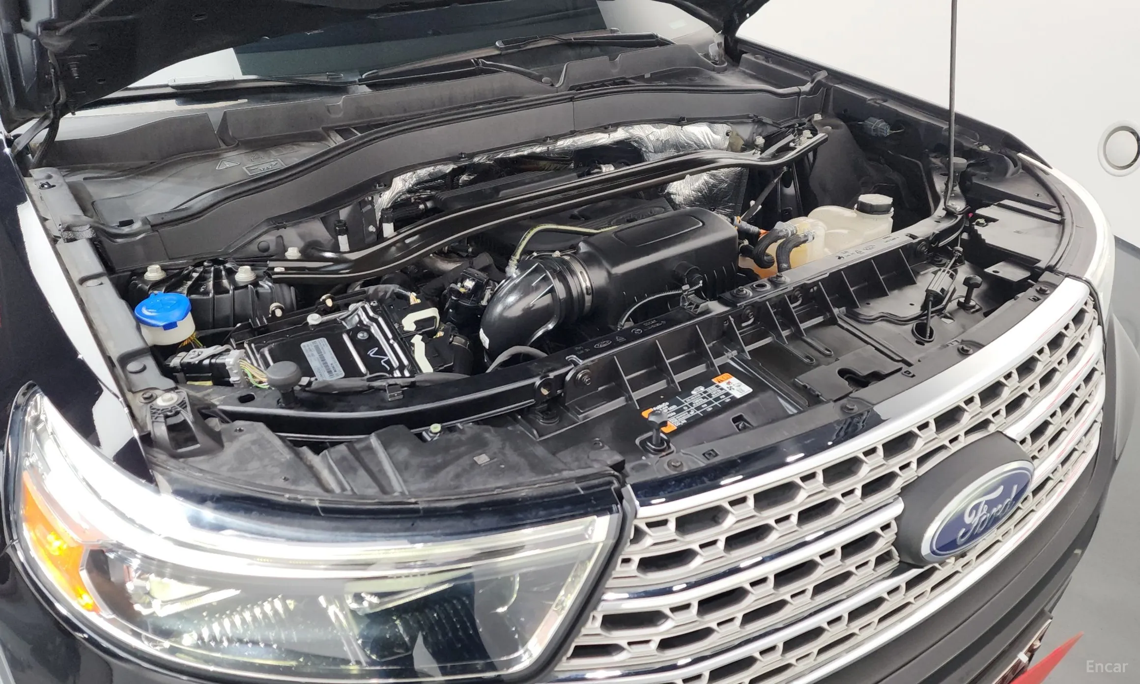 Ford Explorer 6th Generation превью 6
