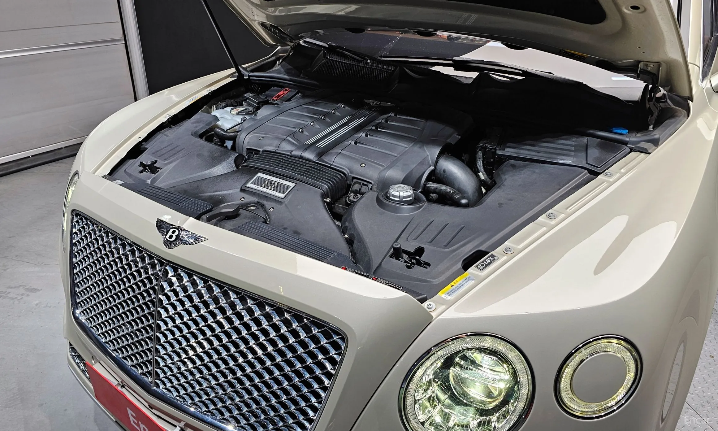 Bentley Bentayga превью 6