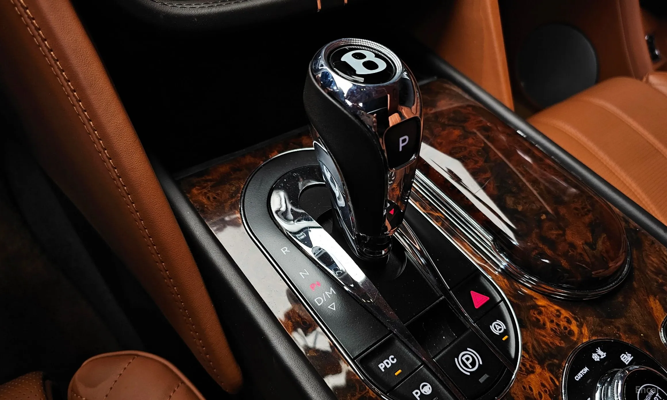 Bentley Bentayga превью 9