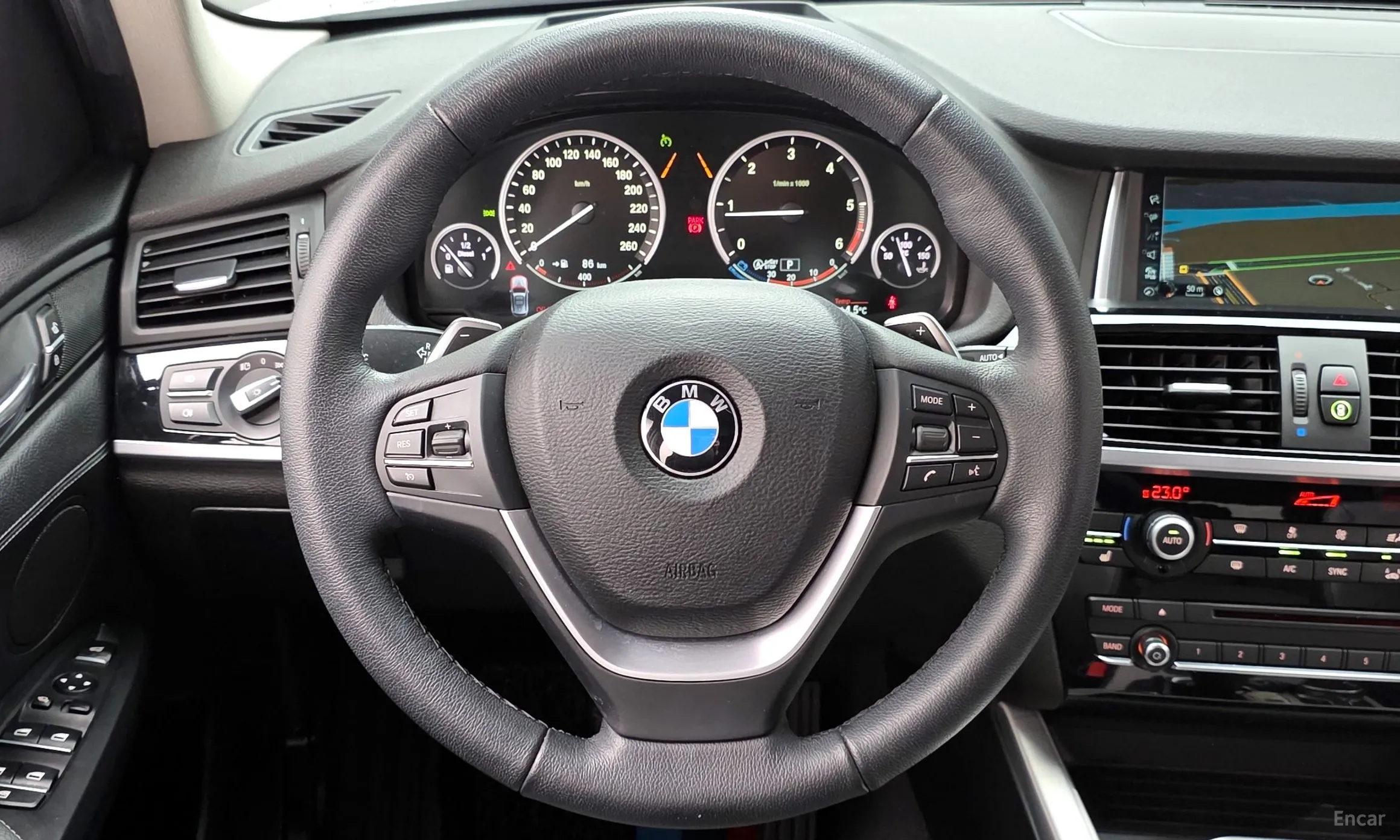 BMW X3 (F25) превью 13
