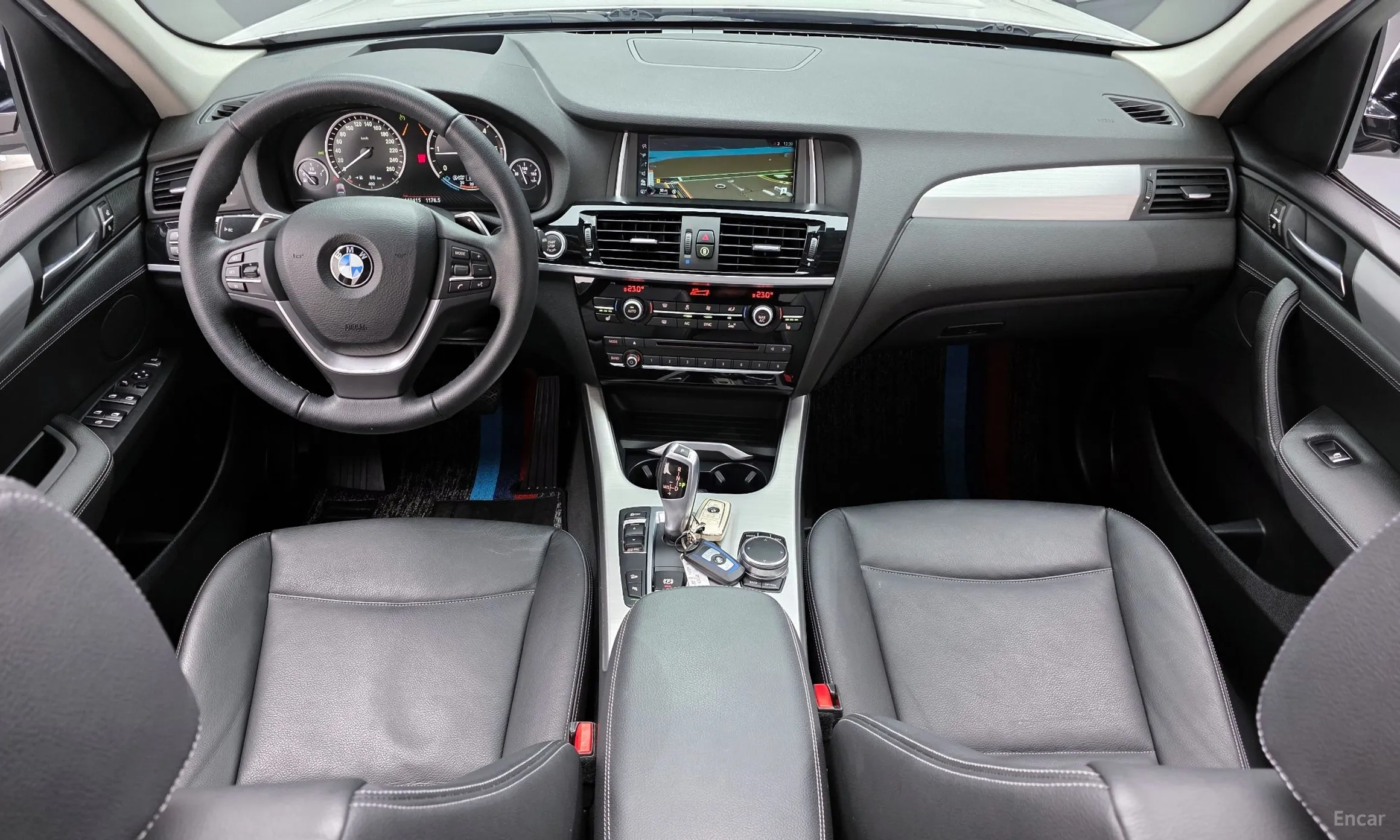 BMW X3 (F25) превью 7
