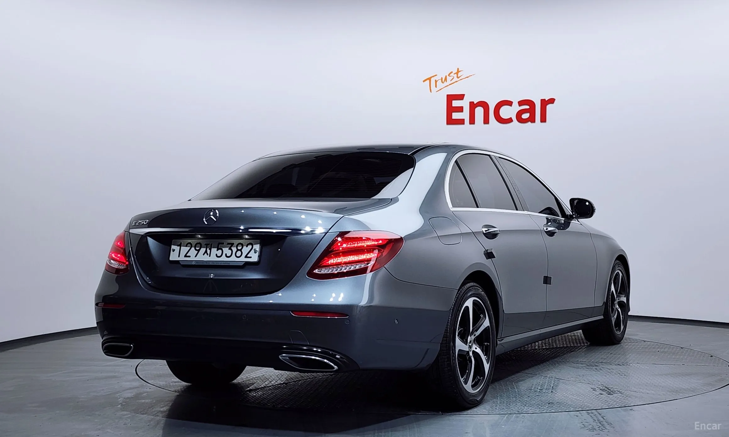 Mercedes Benz E-Class W213 превью 2