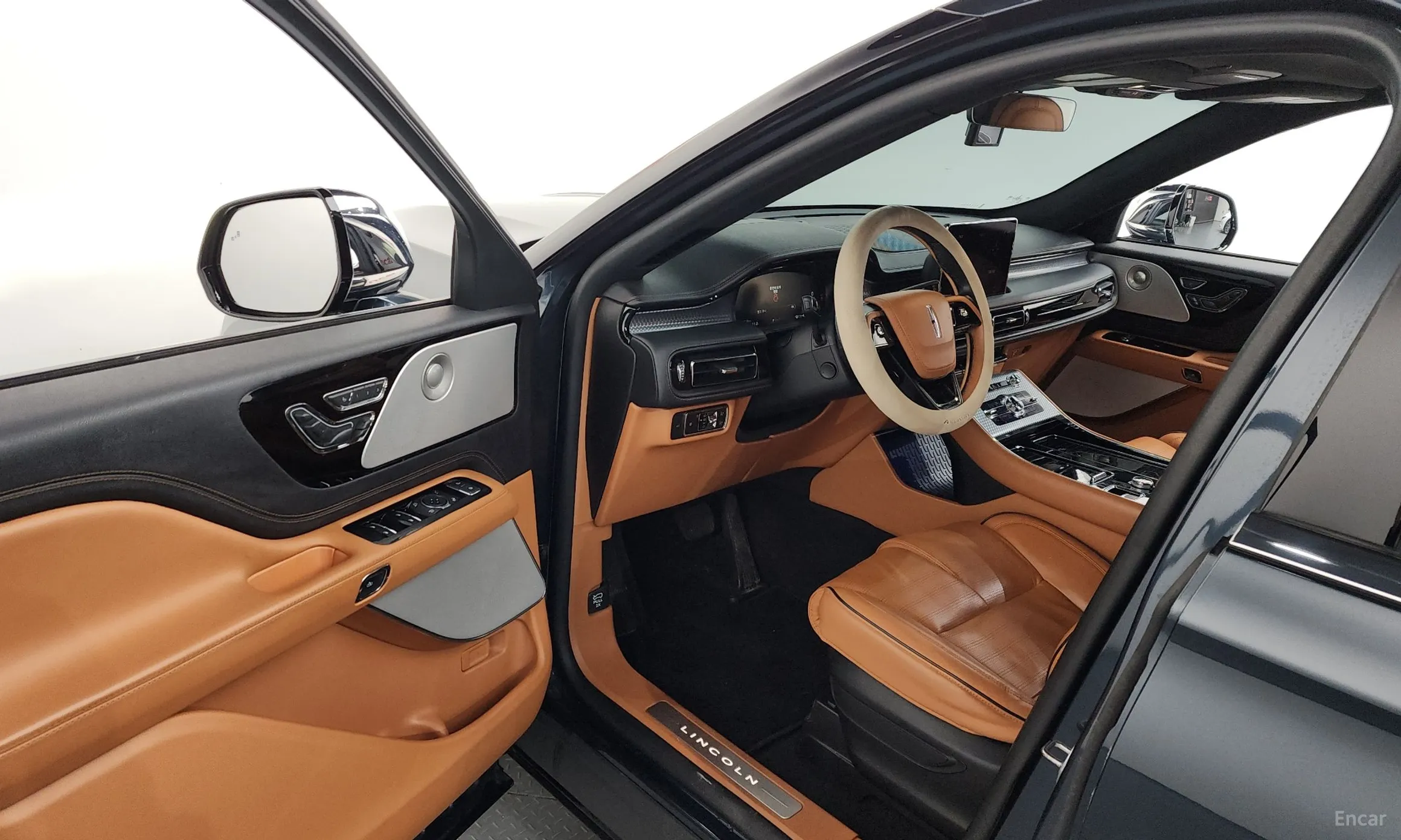 Lincoln Aviator 2nd Generation превью 10