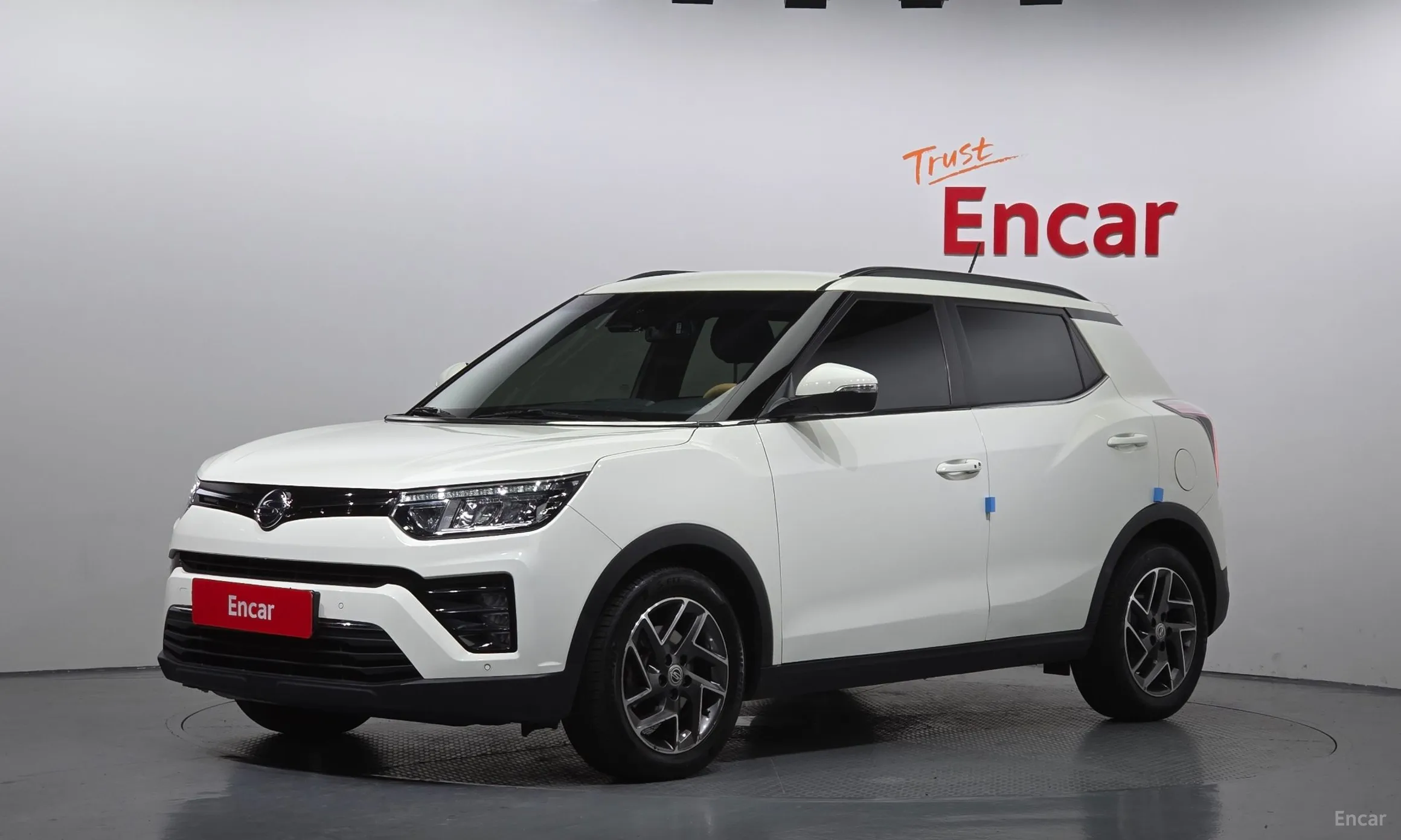 Berry New Tivoli