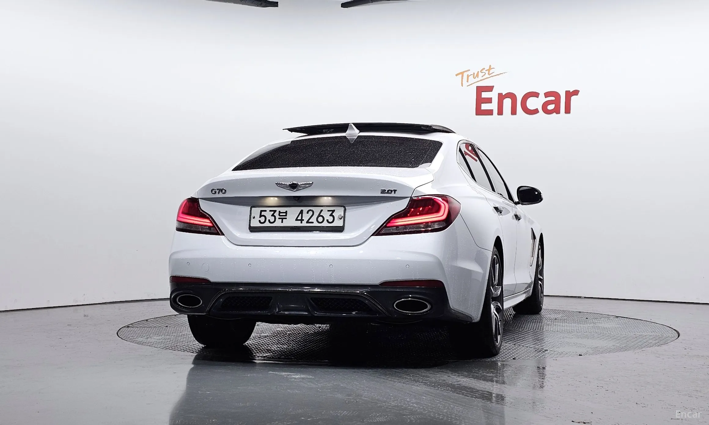 Genesis G70 превью 4
