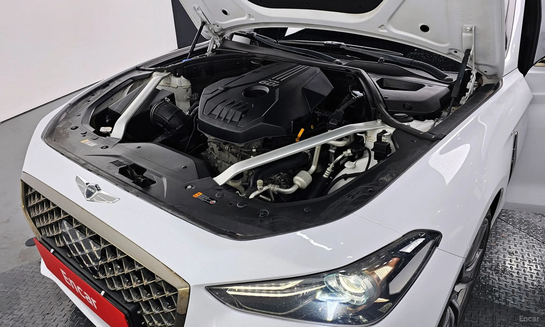 Genesis G70 превью 6