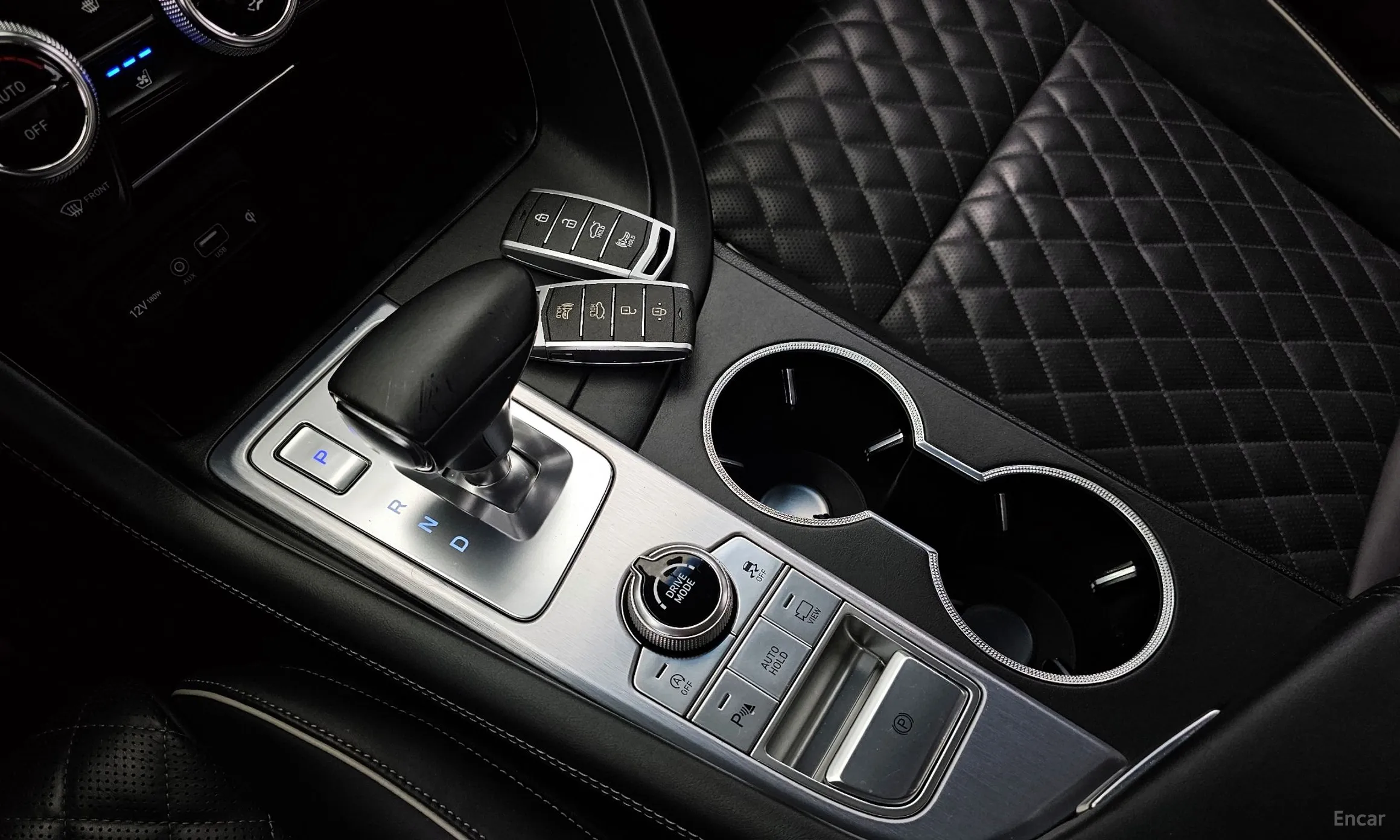 Genesis G70 превью 9