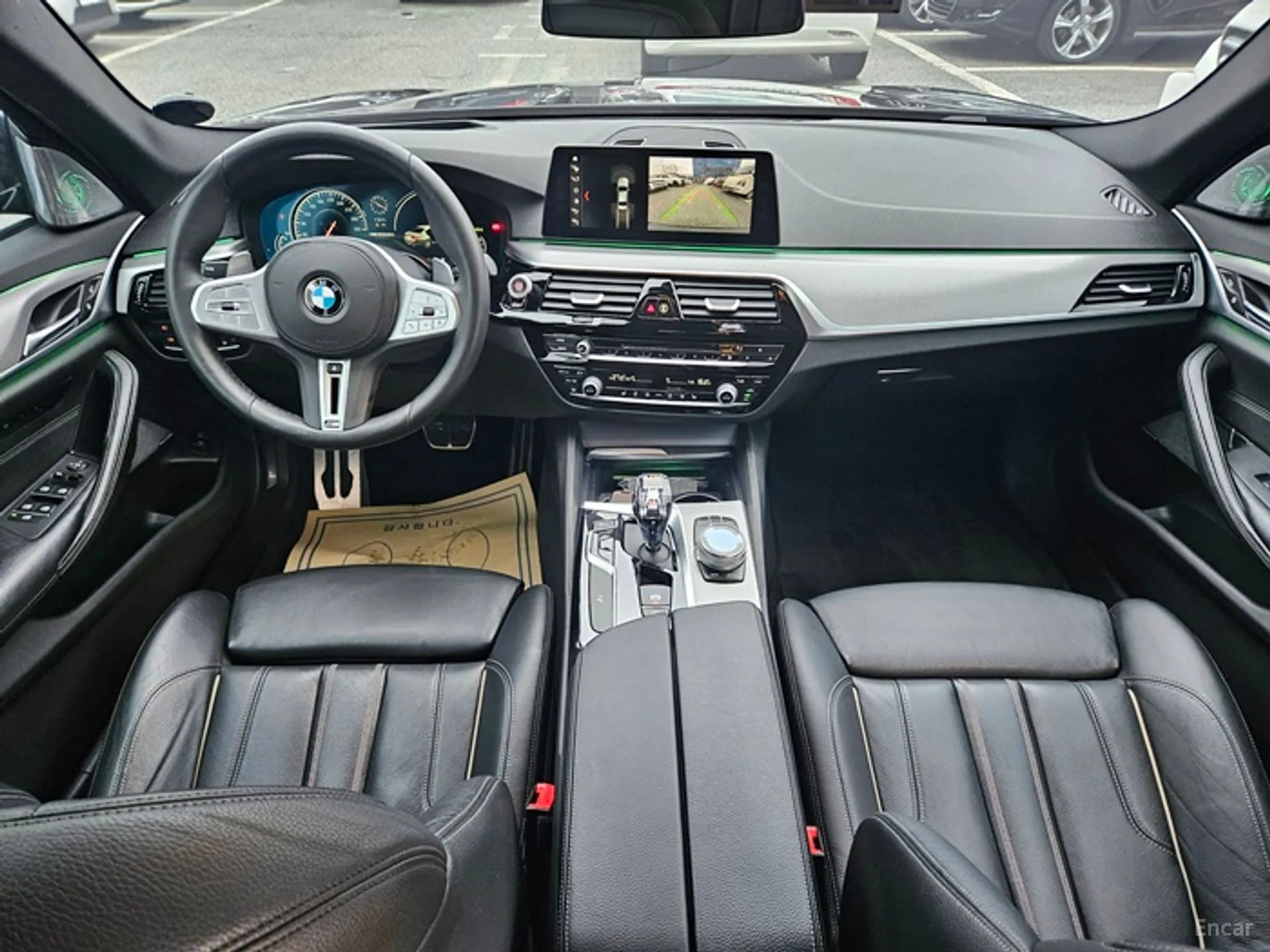 BMW 5 Series (G30) превью 6