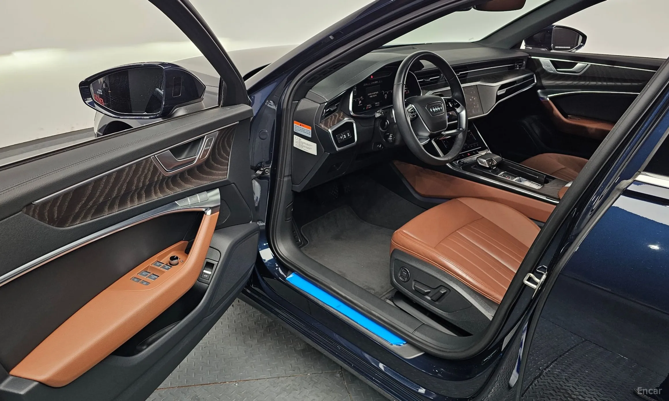 Audi A6 (C8) превью 11