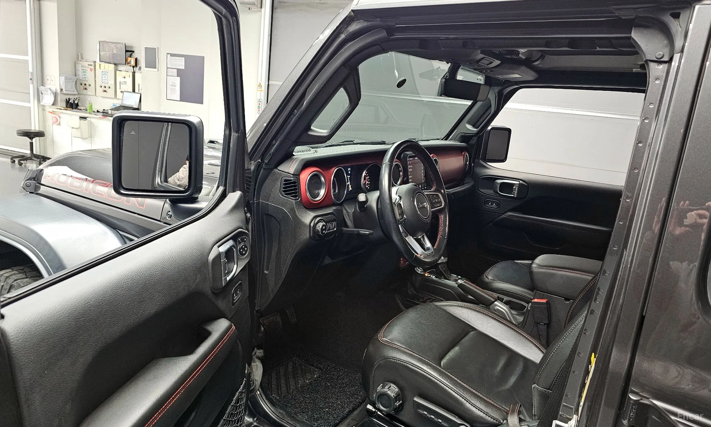 Jeep Wrangler (JL) превью 10