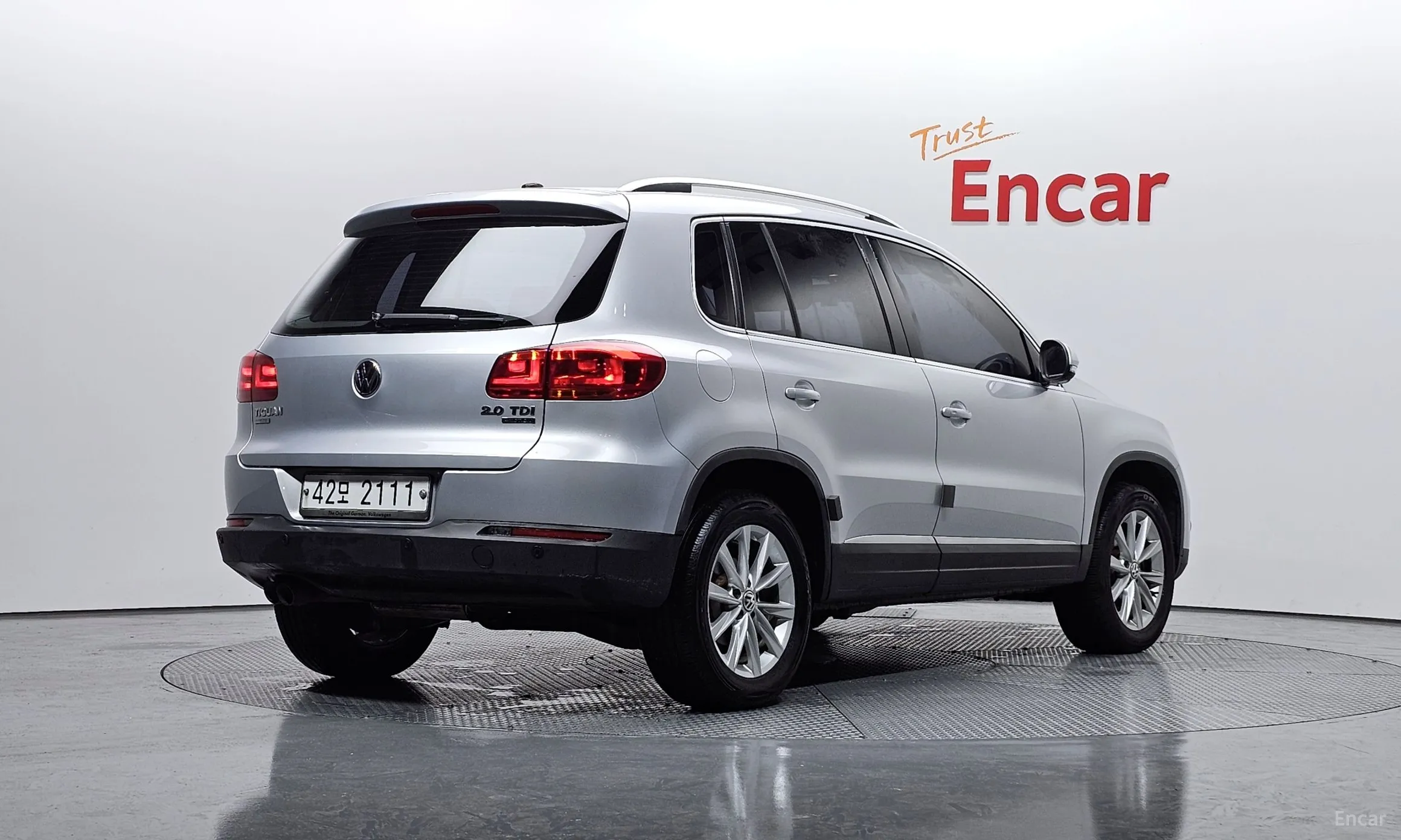 Volkswagen New Tiguan превью 2