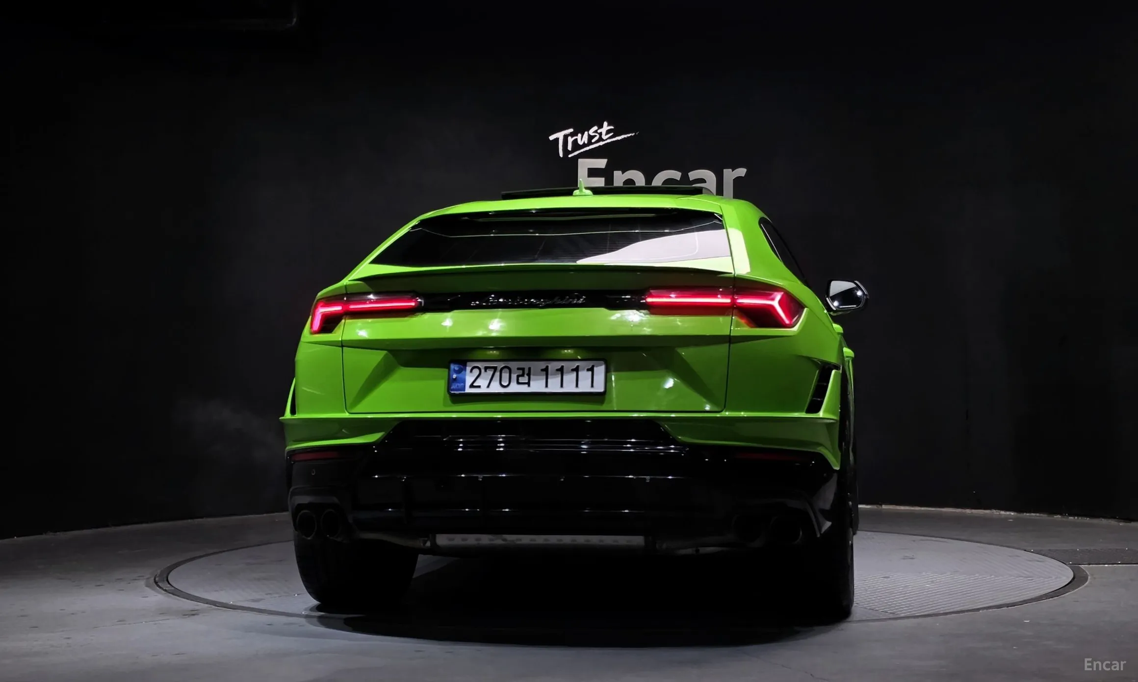 Lamborghini Urus превью 4