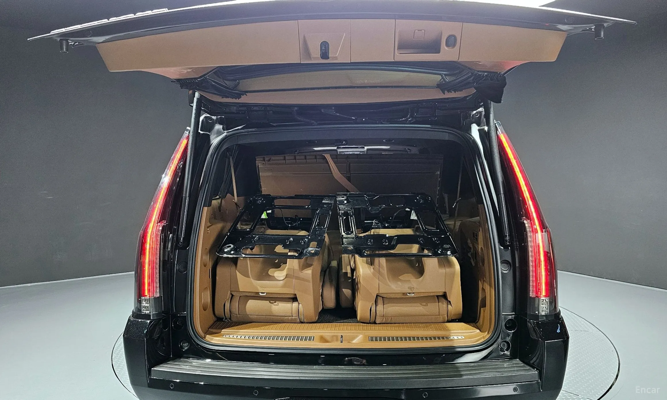 Cadillac Escalade превью 20