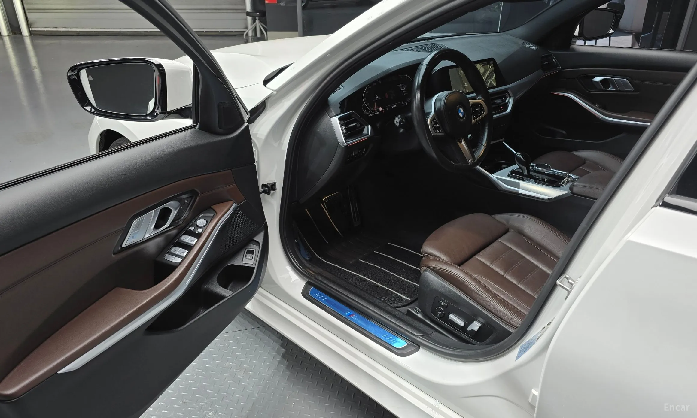 BMW 3 Series (G20) превью 11