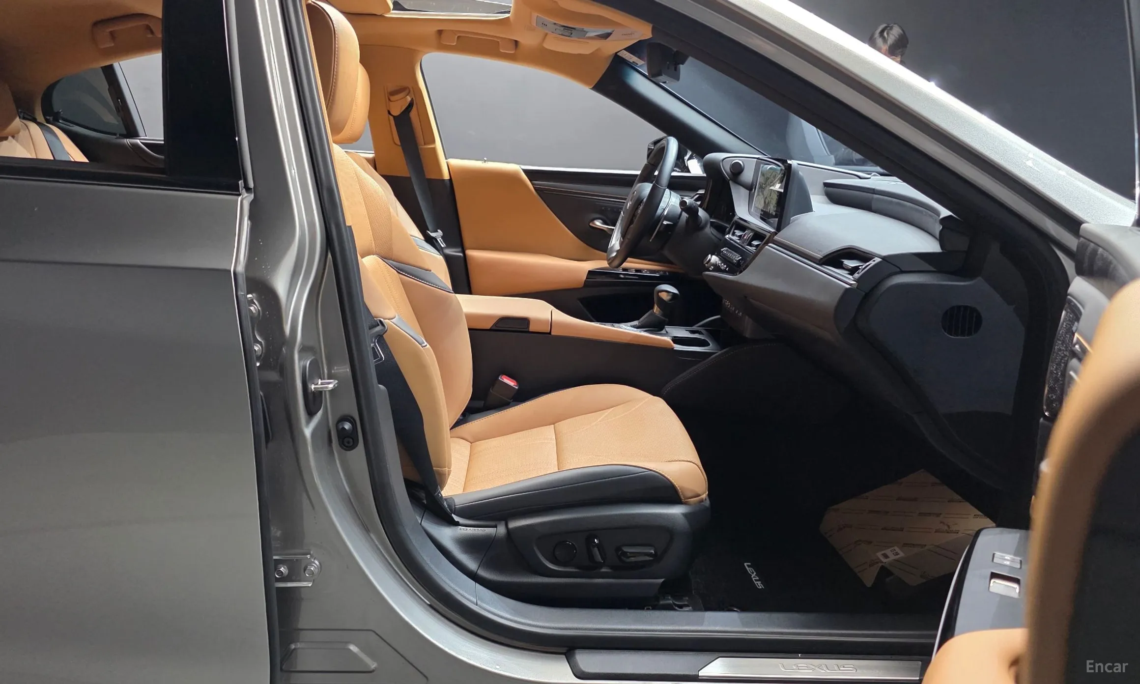 Lexus ES300h 7th Generation превью 10