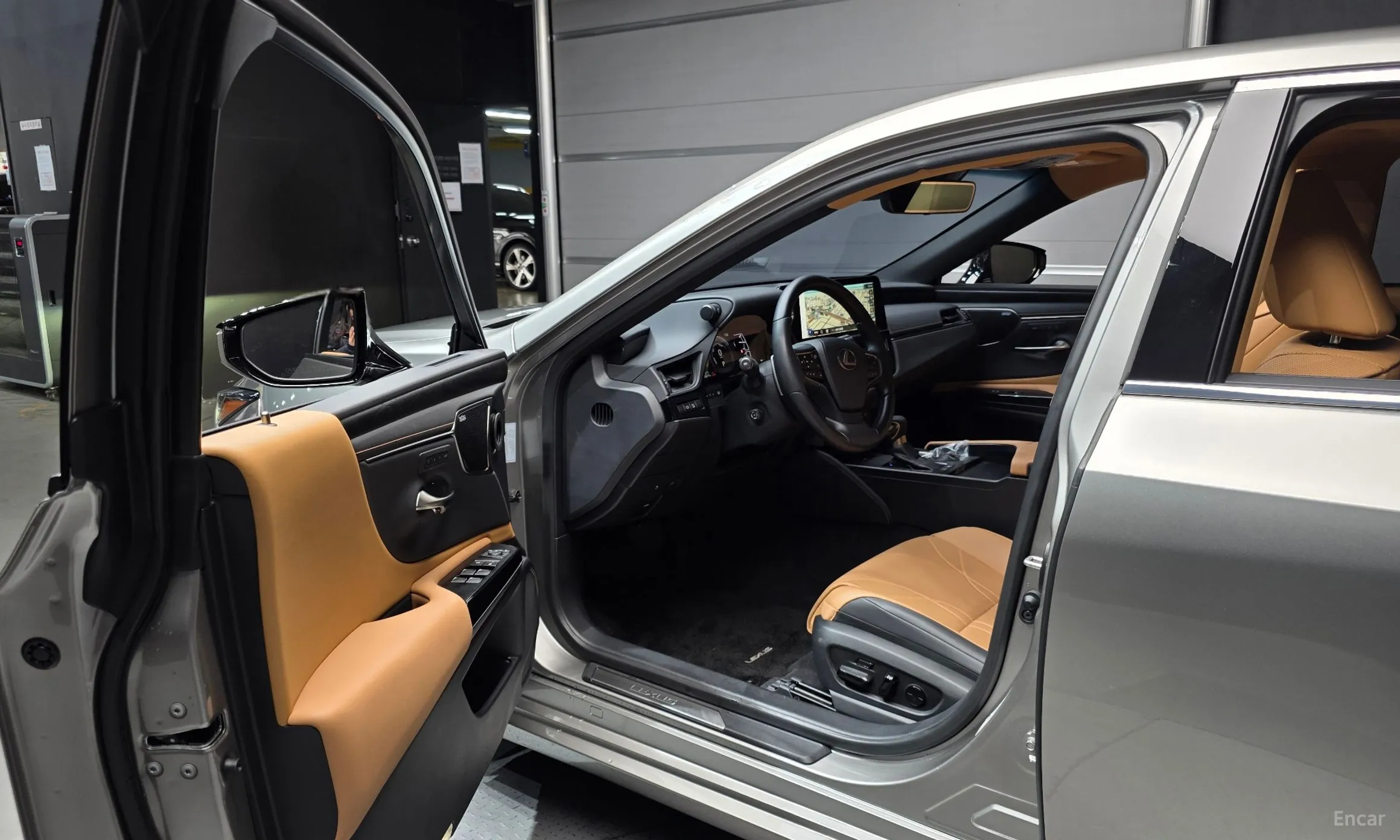 Lexus ES300h 7th Generation превью 11