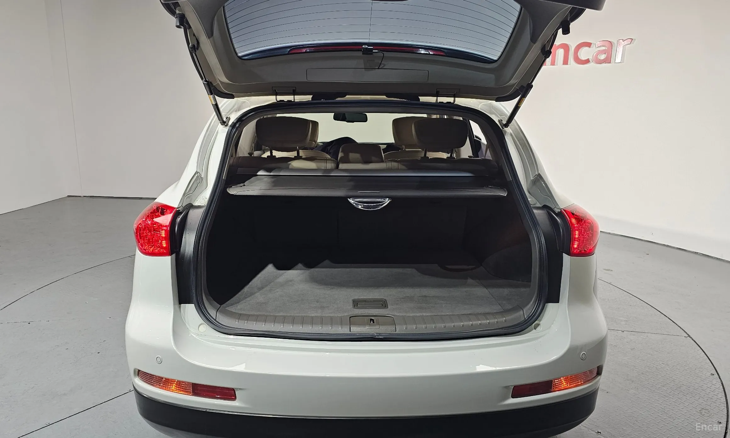 Infiniti EX35 превью 20
