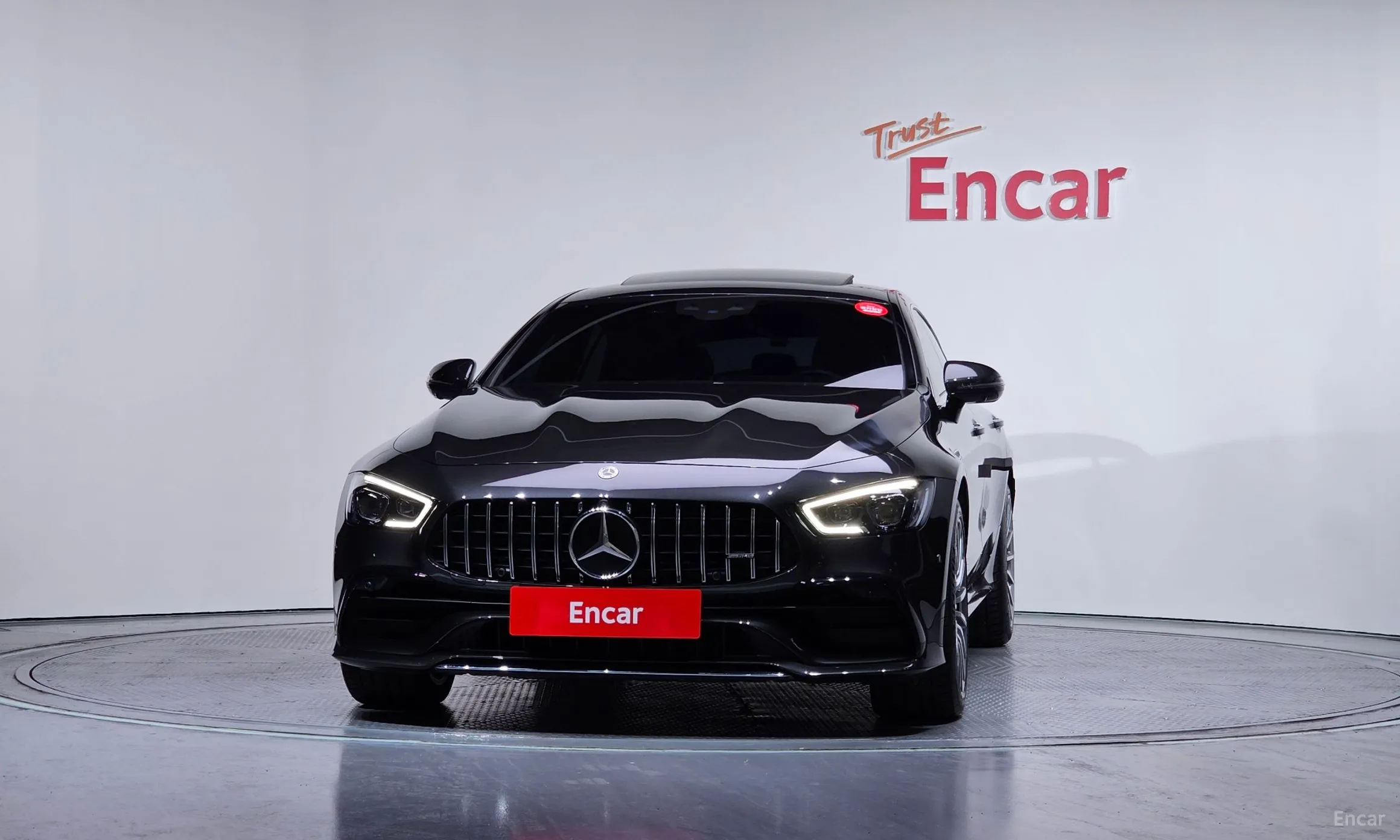 Mercedes Benz AMG GT превью 3