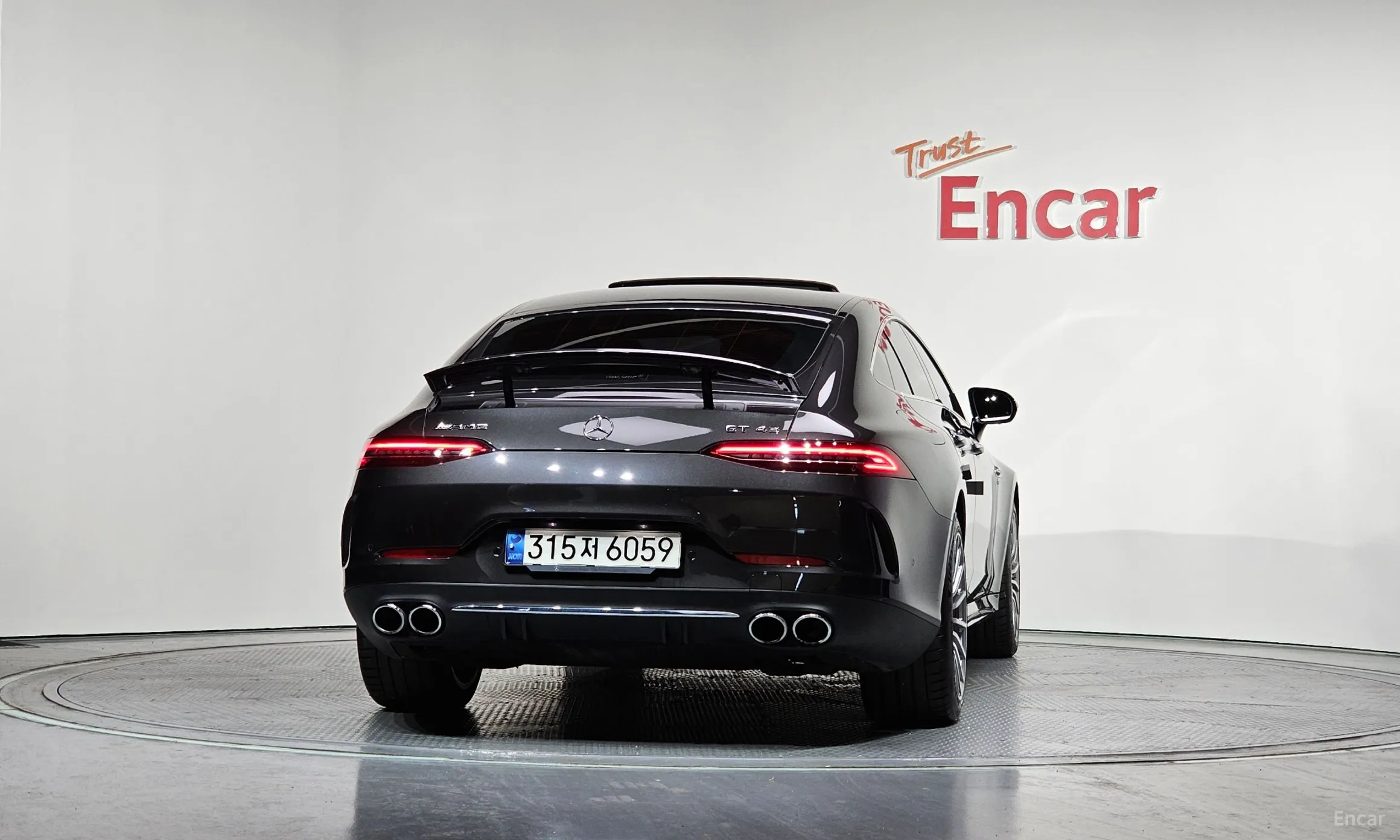Mercedes Benz AMG GT превью 4