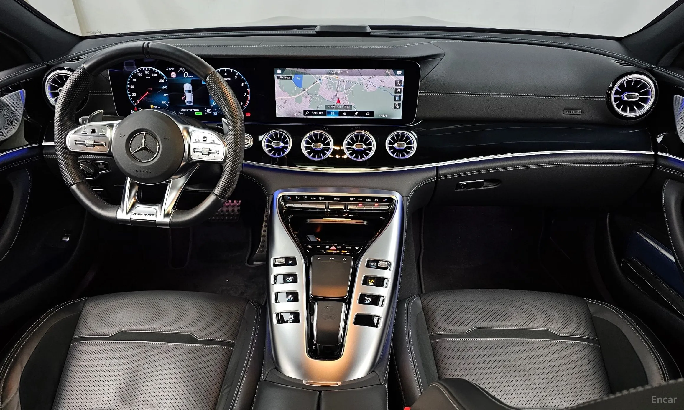 Mercedes Benz AMG GT превью 7