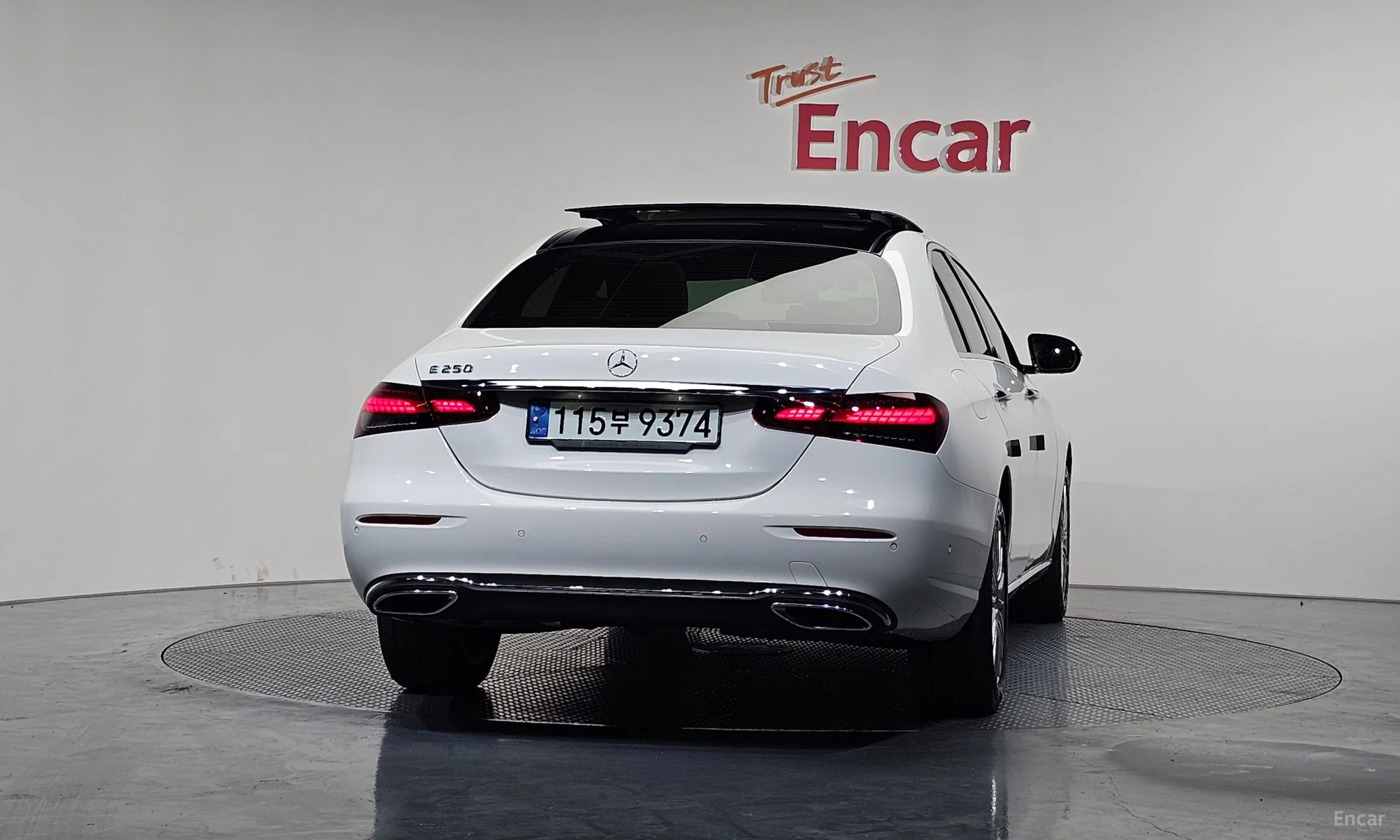 Mercedes Benz E-Class W213 превью 4