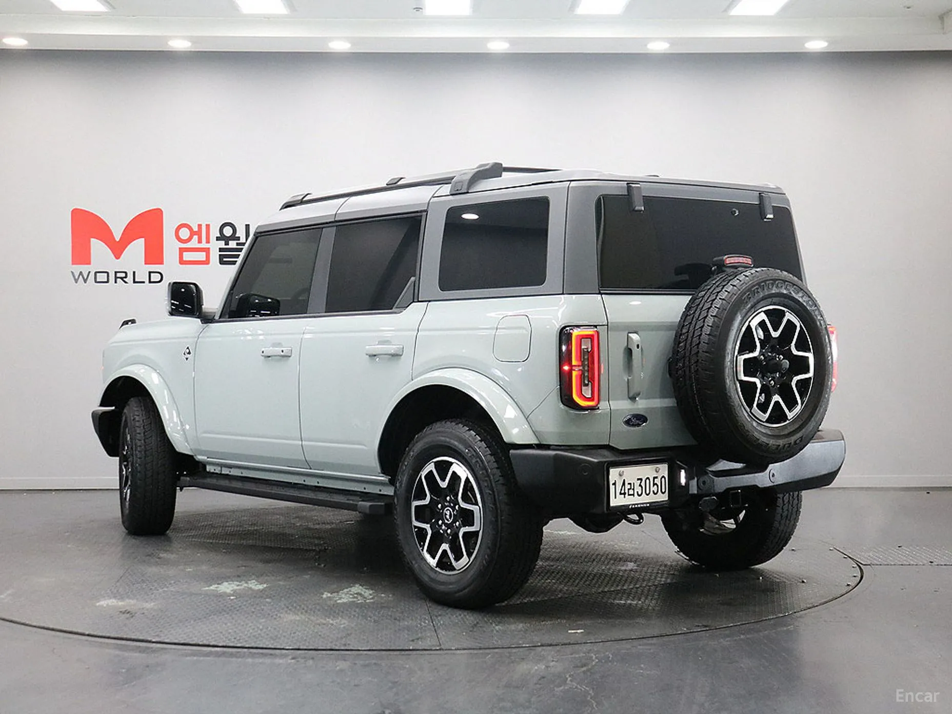 Ford Bronco 6th Generation превью 4