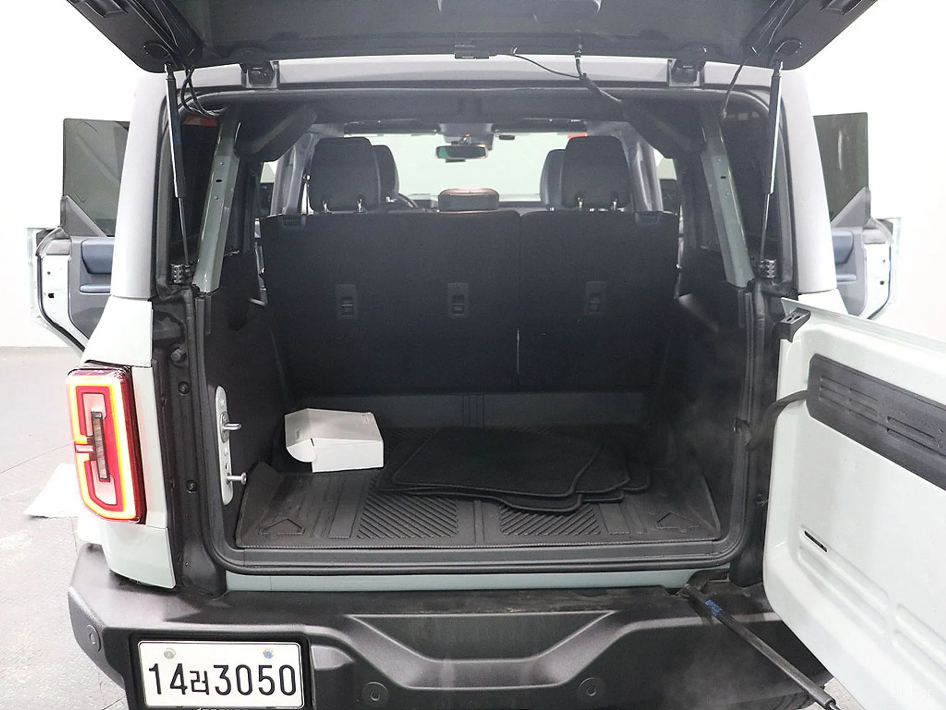 Ford Bronco 6th Generation превью 5