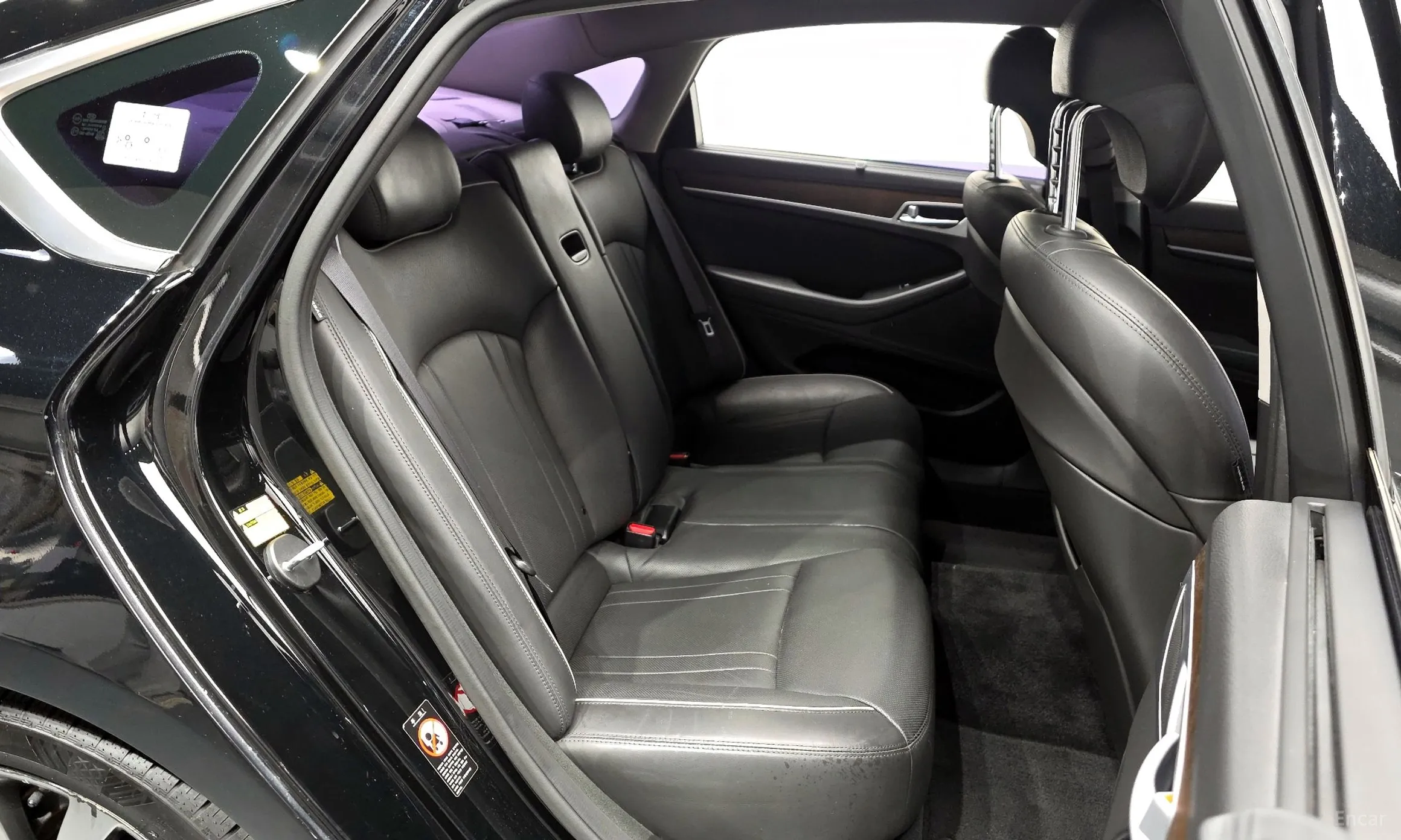 Hyundai Genesis DH превью 12