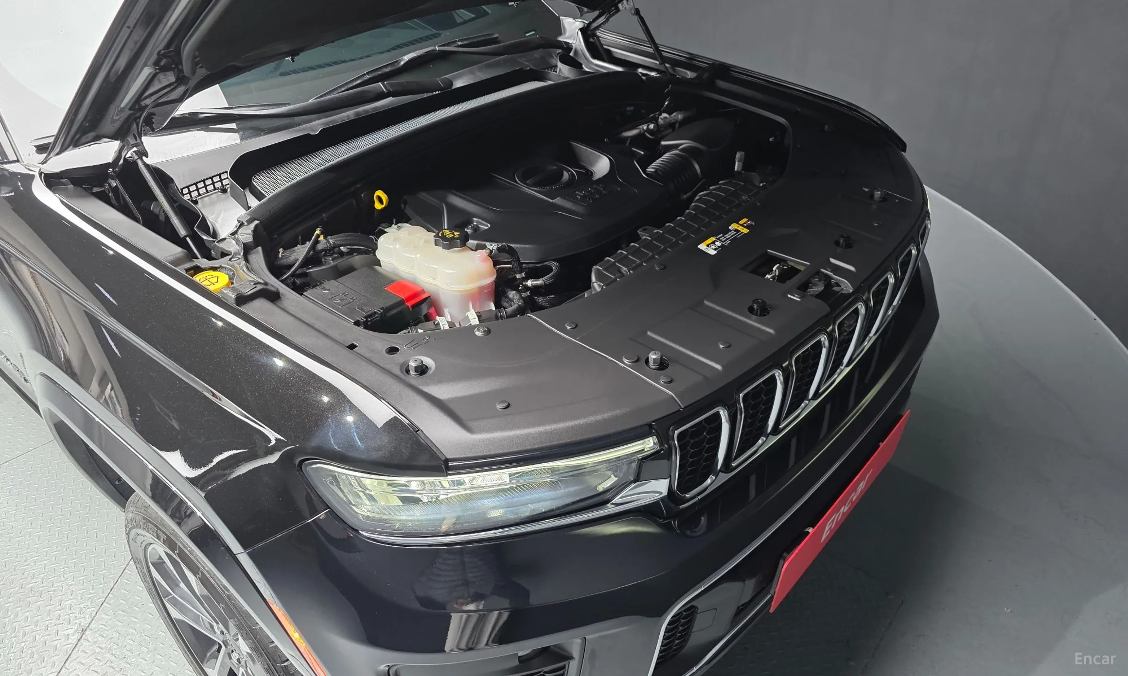 Jeep Grand Cherokee (WL) превью 6
