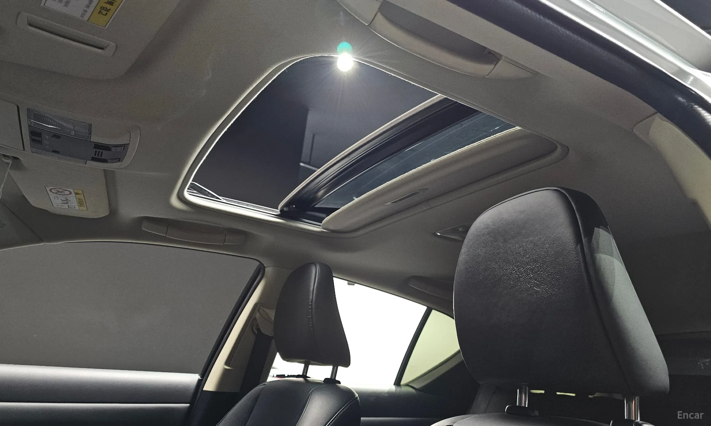 Lexus CT200h превью 19