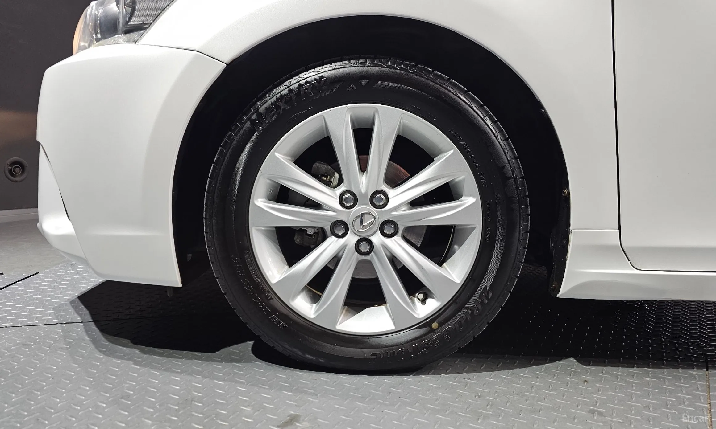 Lexus CT200h превью 5