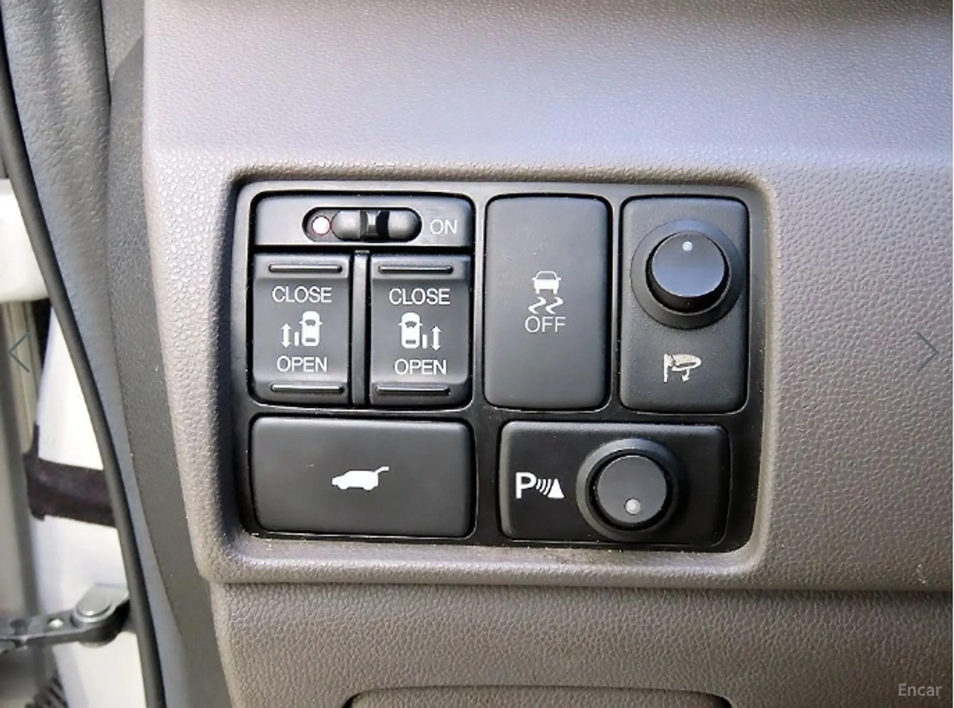 Honda Odyssey превью 12