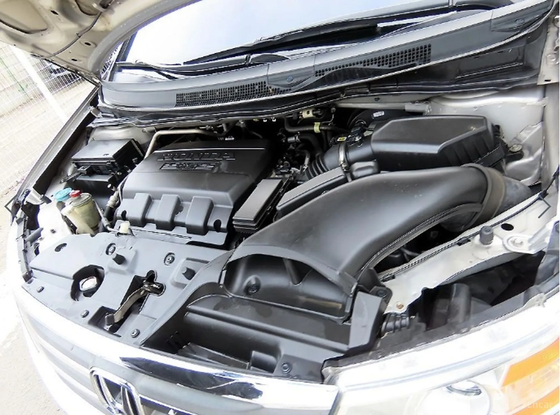 Honda Odyssey превью 19