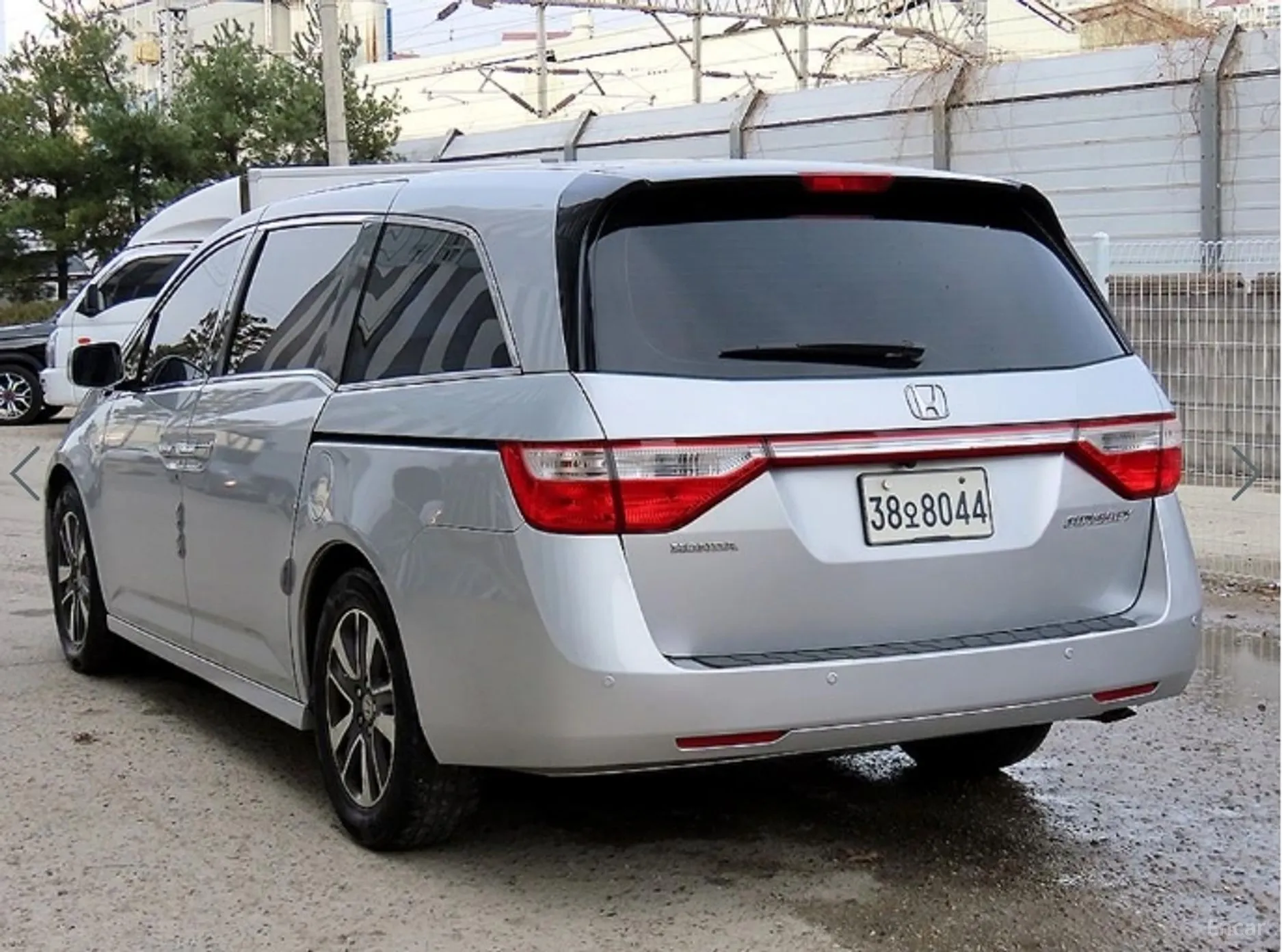 Honda Odyssey превью 3
