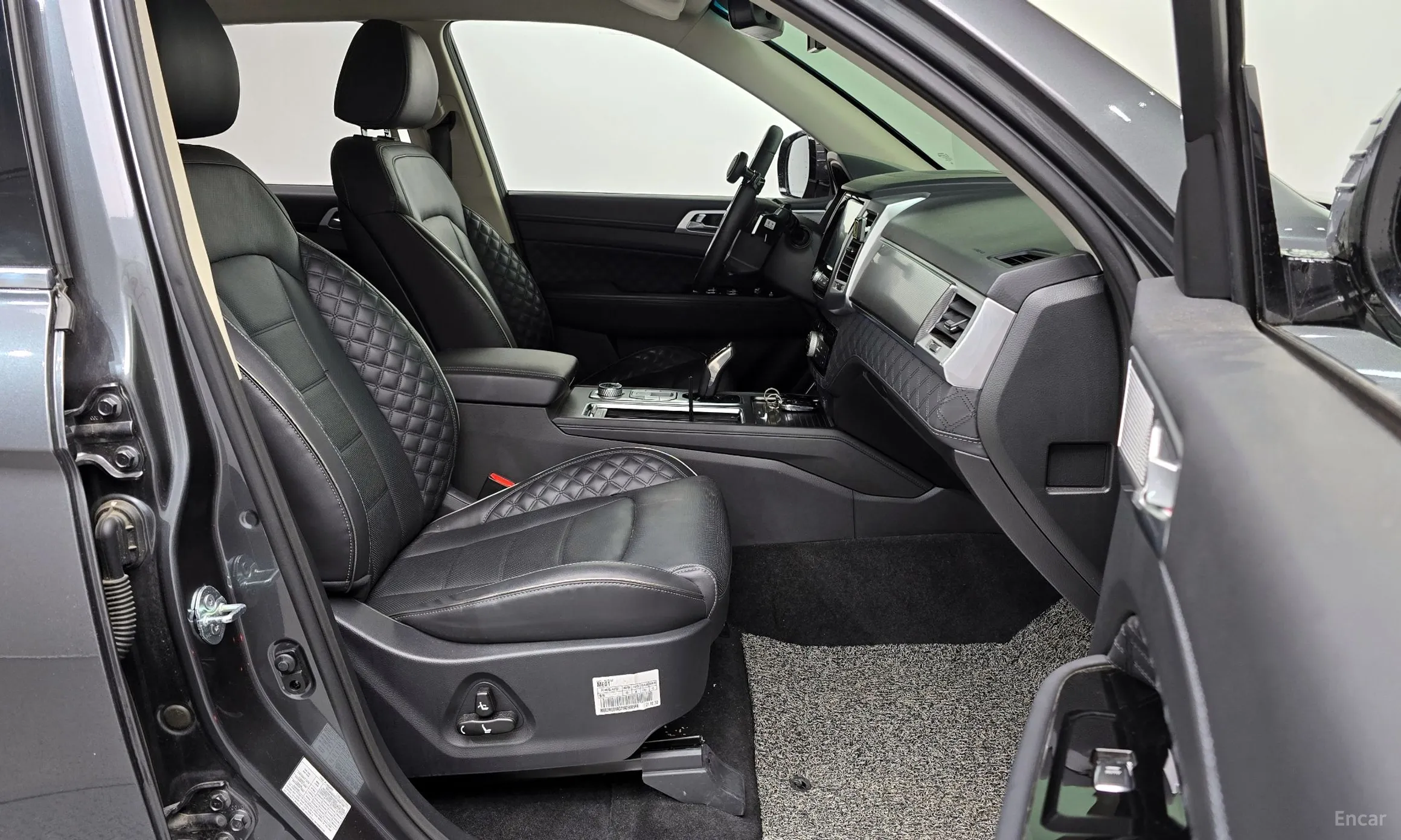 KG Mobility (SsangYong) Rexton превью 10