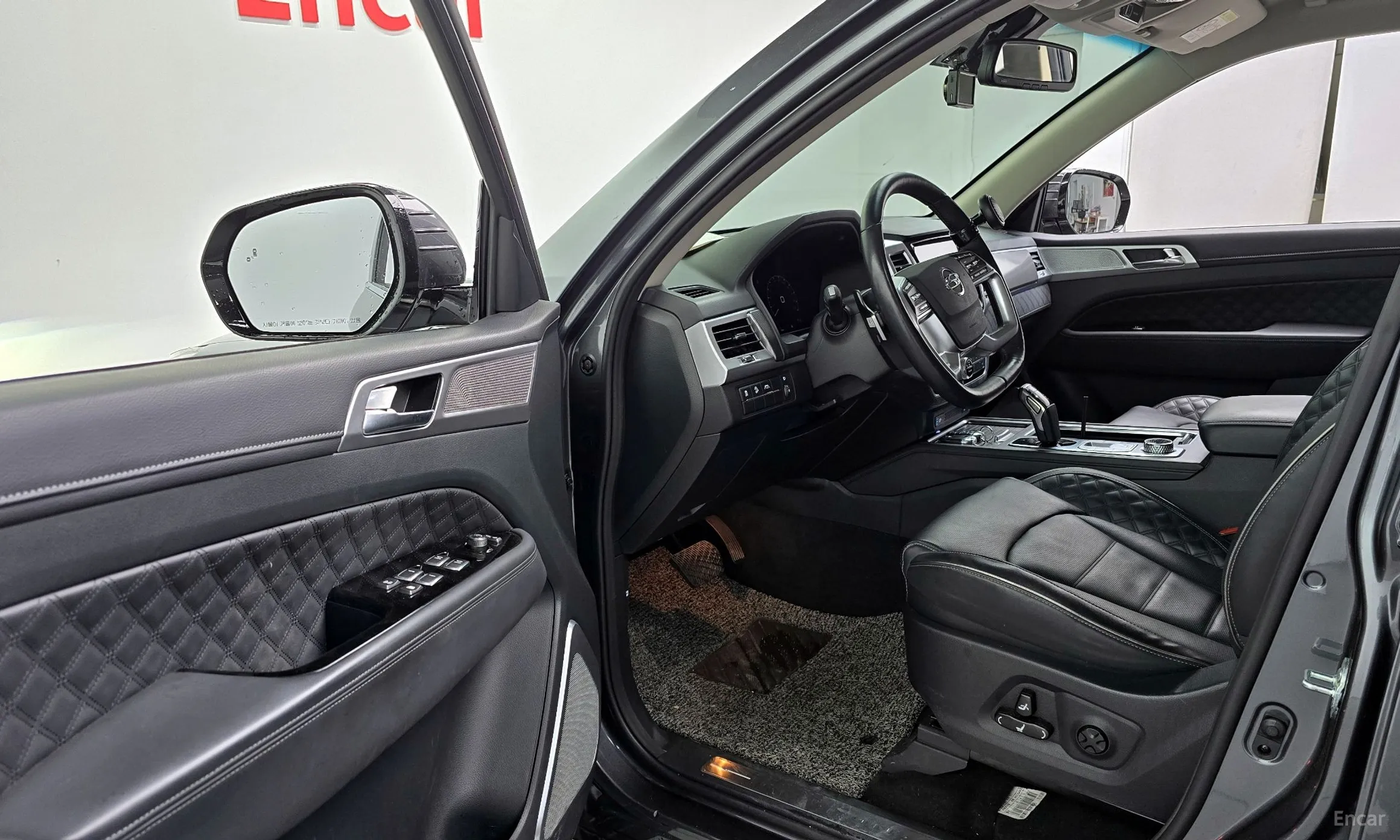 KG Mobility (SsangYong) Rexton превью 11