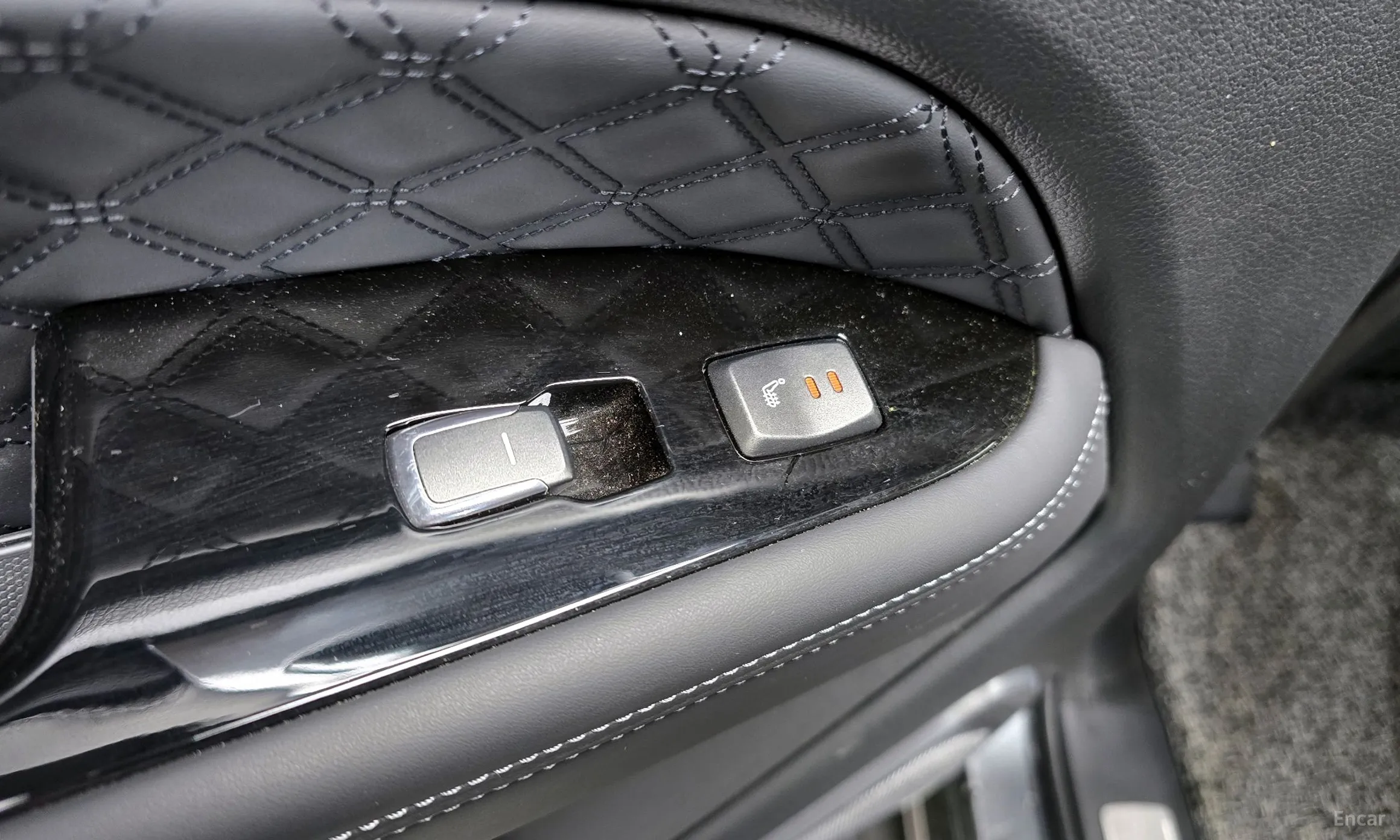 KG Mobility (SsangYong) Rexton превью 18