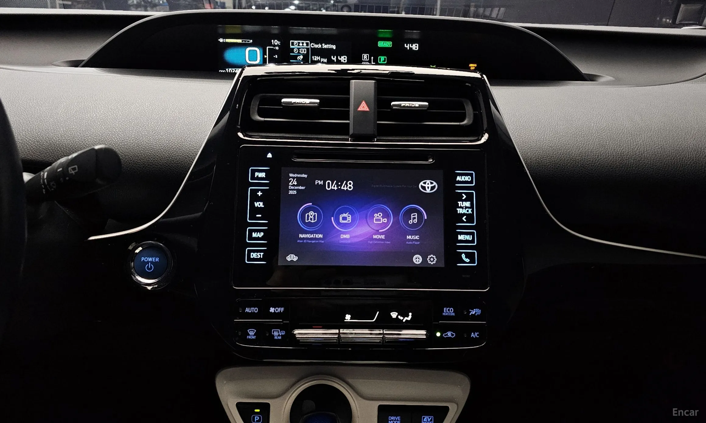 Toyota Prius 4th Generation превью 15