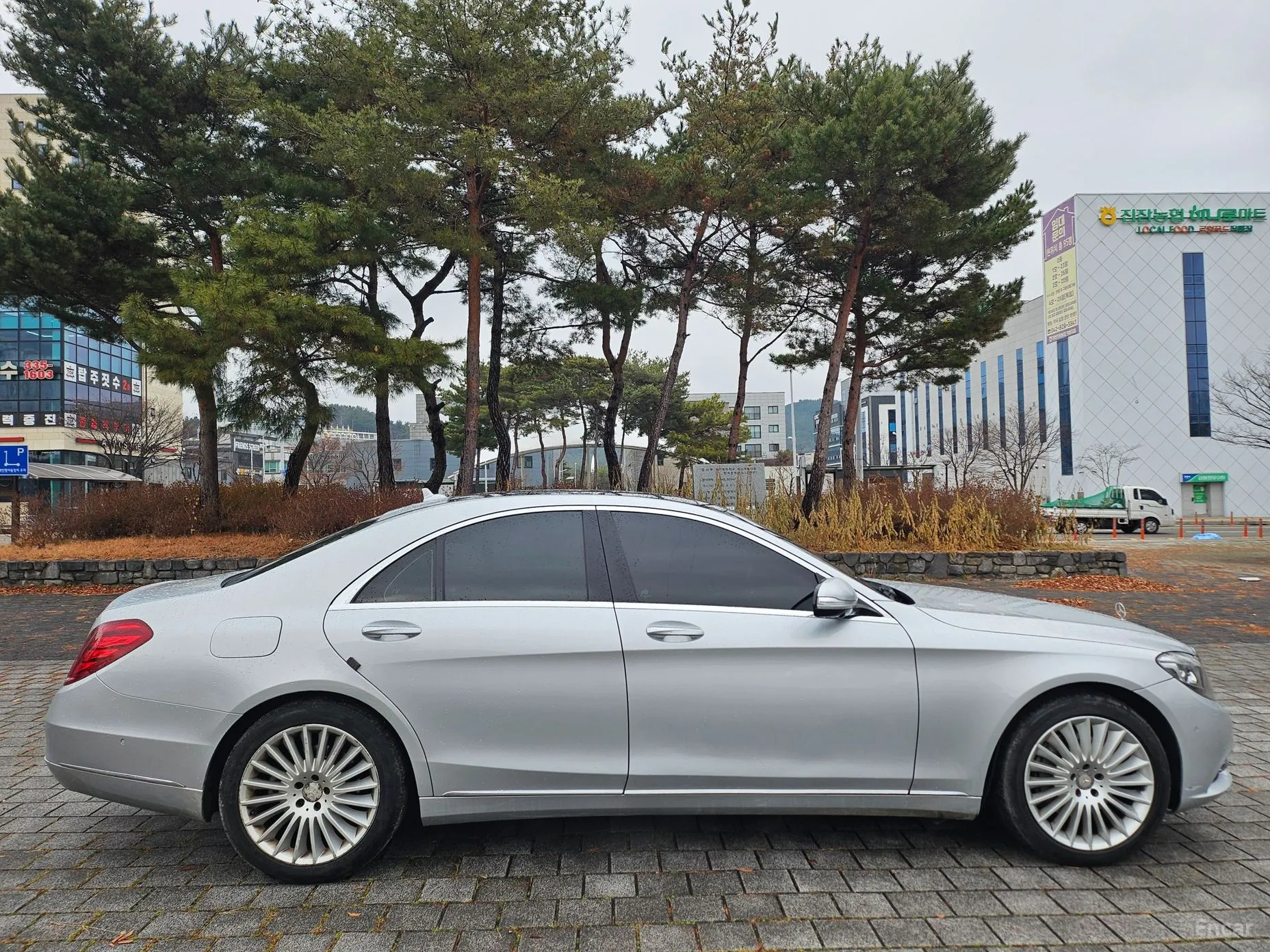 Mercedes Benz S-Class W222 превью 4