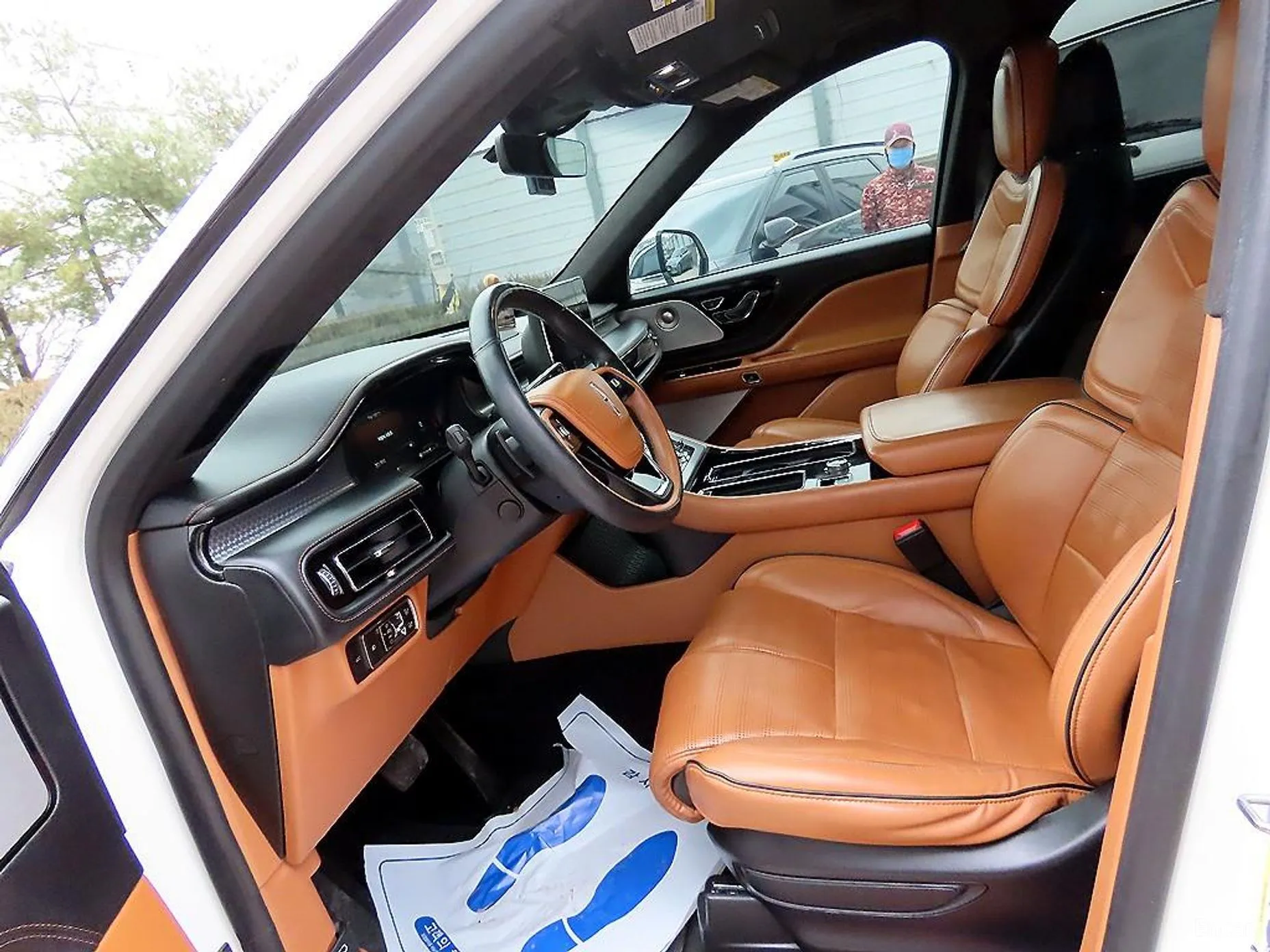 Lincoln Aviator 2nd Generation превью 5