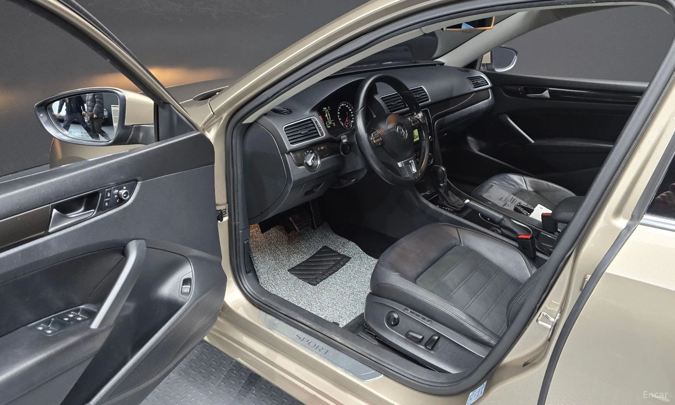 Volkswagen The New Passat превью 11