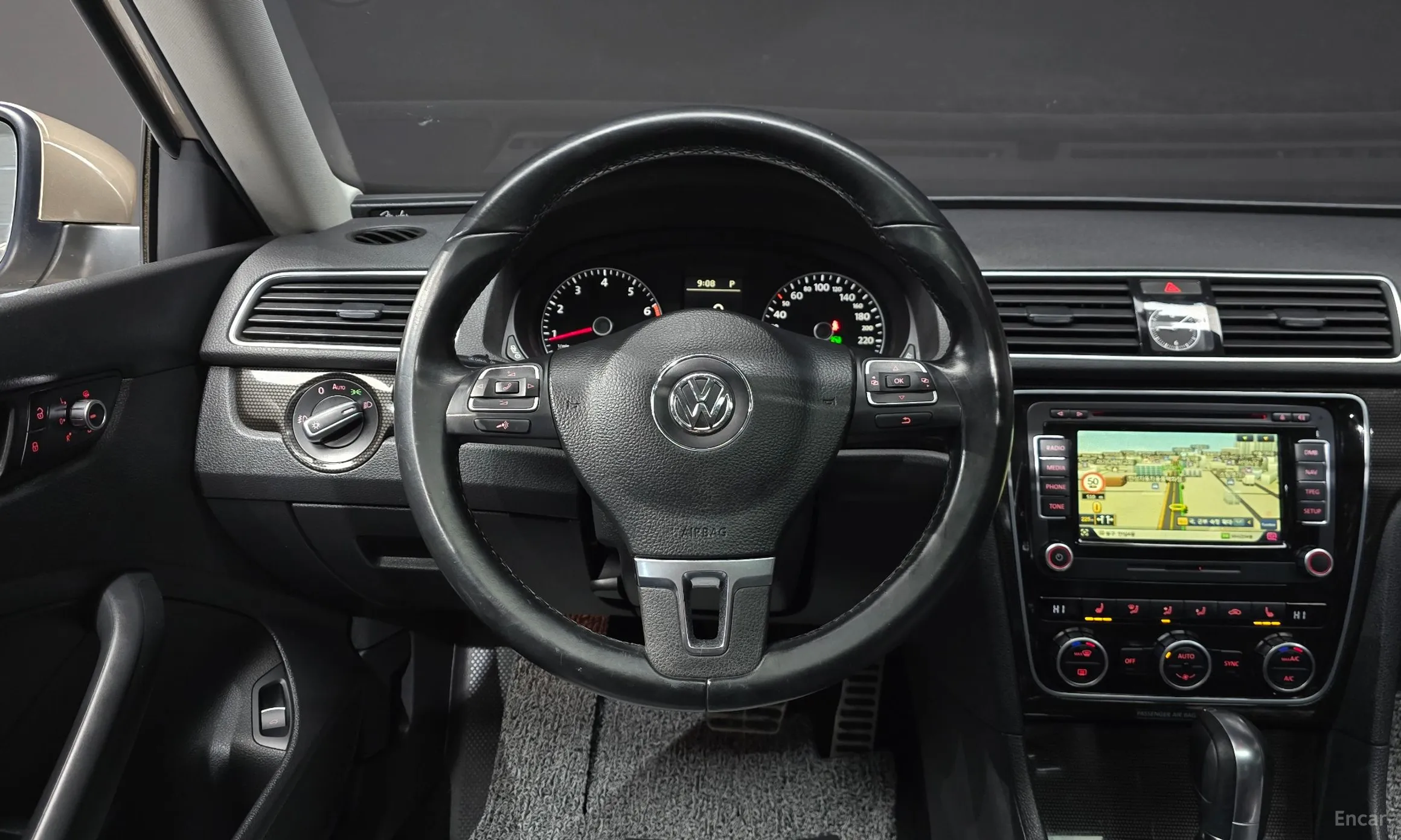 Volkswagen The New Passat превью 13