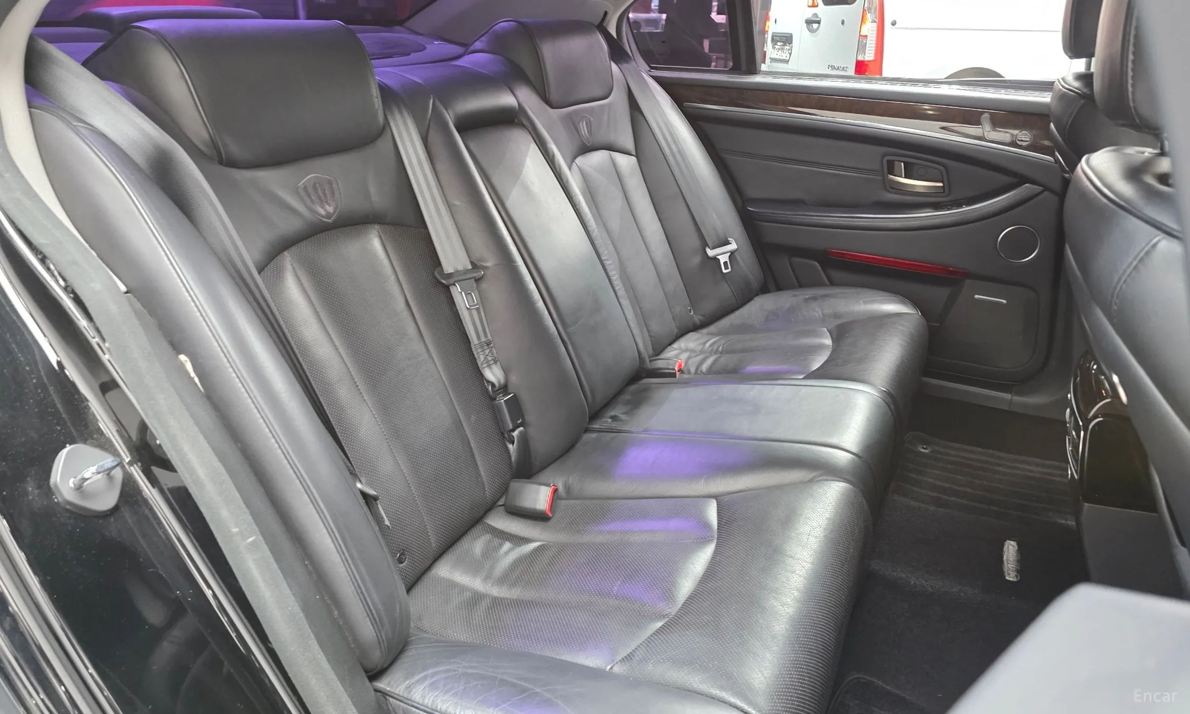 KG Mobility (SsangYong) Chairman W превью 12