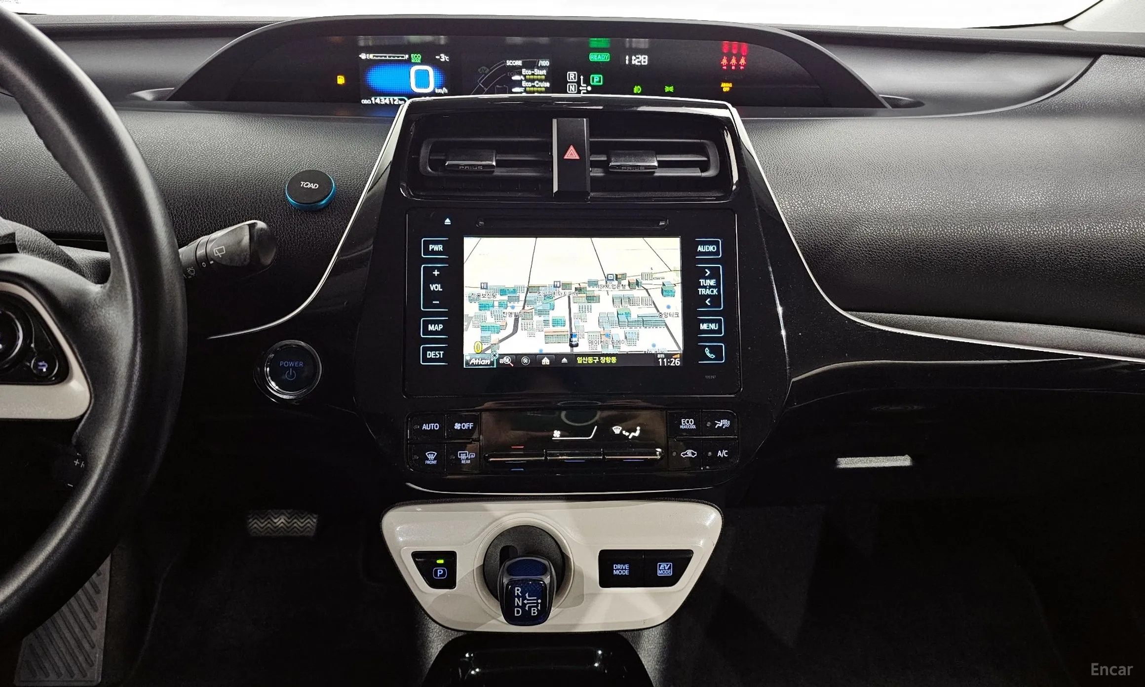 Toyota Prius 4th Generation превью 15
