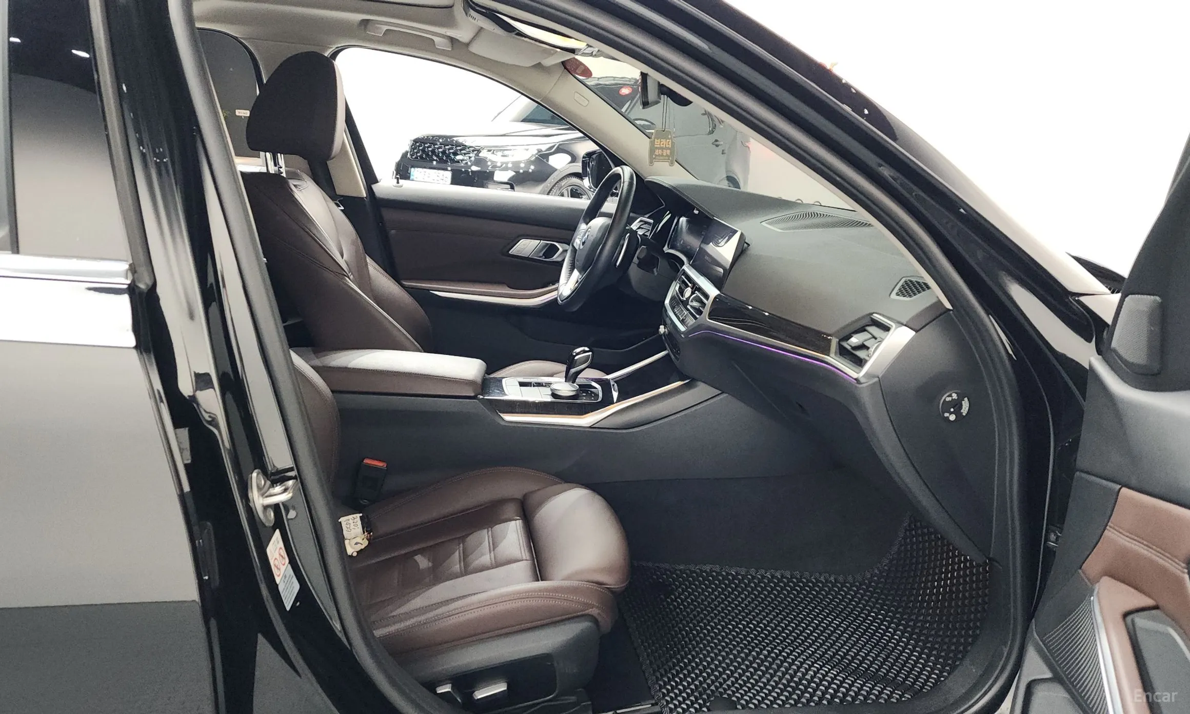 BMW 3 Series (G20) превью 11